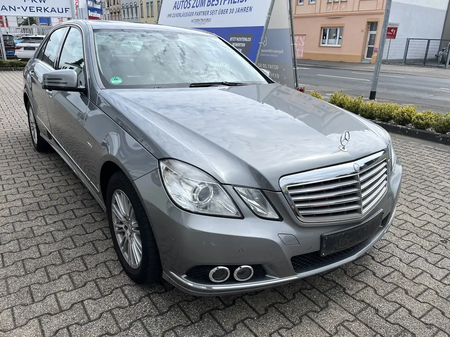 Mercedes-Benz E 250 CDI Elegance *Navi*Klima*PDC*SHD* Plateado - 1