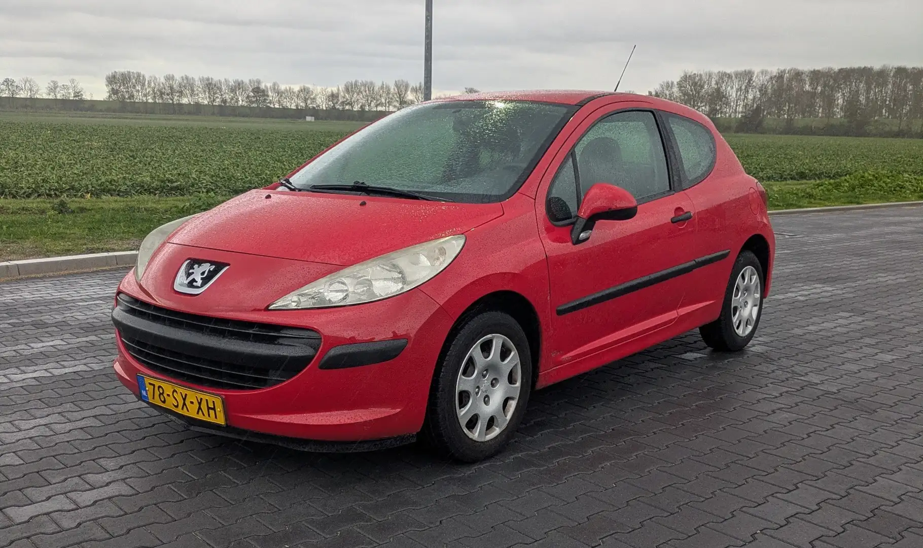 Peugeot 207 1.4-16V XR Rood - 1