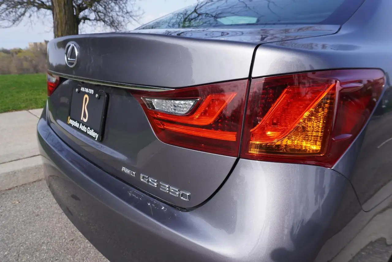 Lexus GS снимка Lexus GS