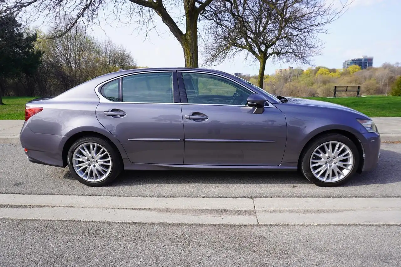 Lexus GS снимка Lexus GS