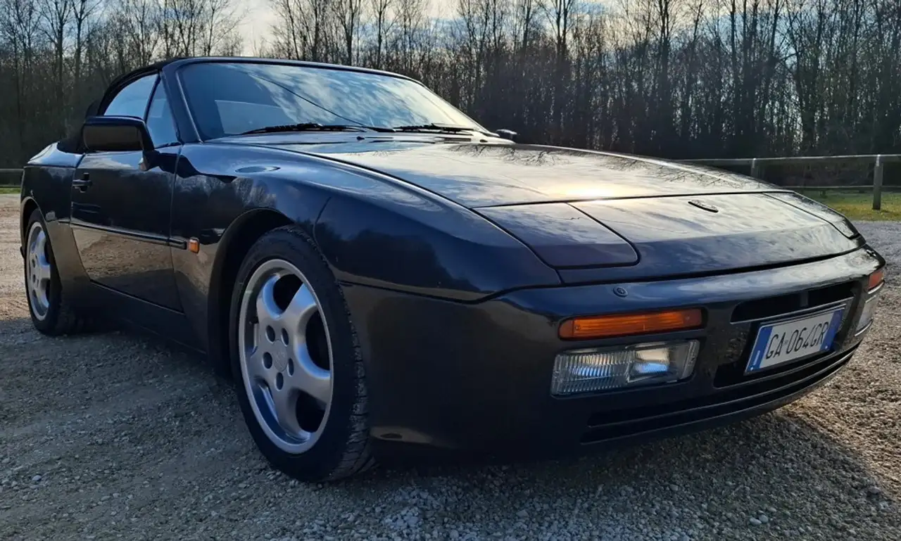 Porsche 944 Cabrio Turbo S, foto 3