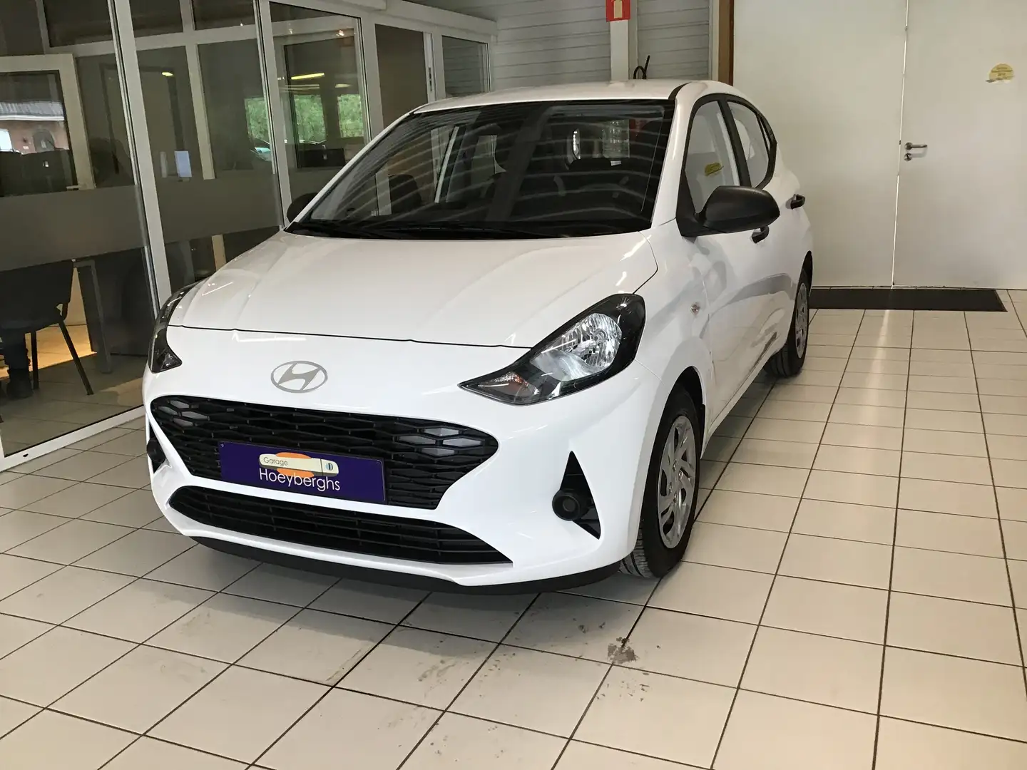 Hyundai i10 1.0i  WORDT VERWACHT NIEUW BJ05/2025 31KM CAMERA Wit - 1
