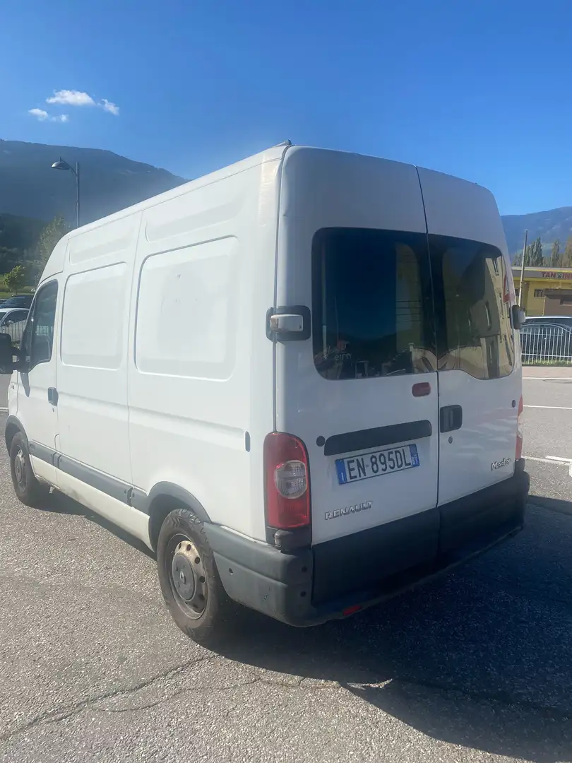 Renault TRAFIC Weiß - 2