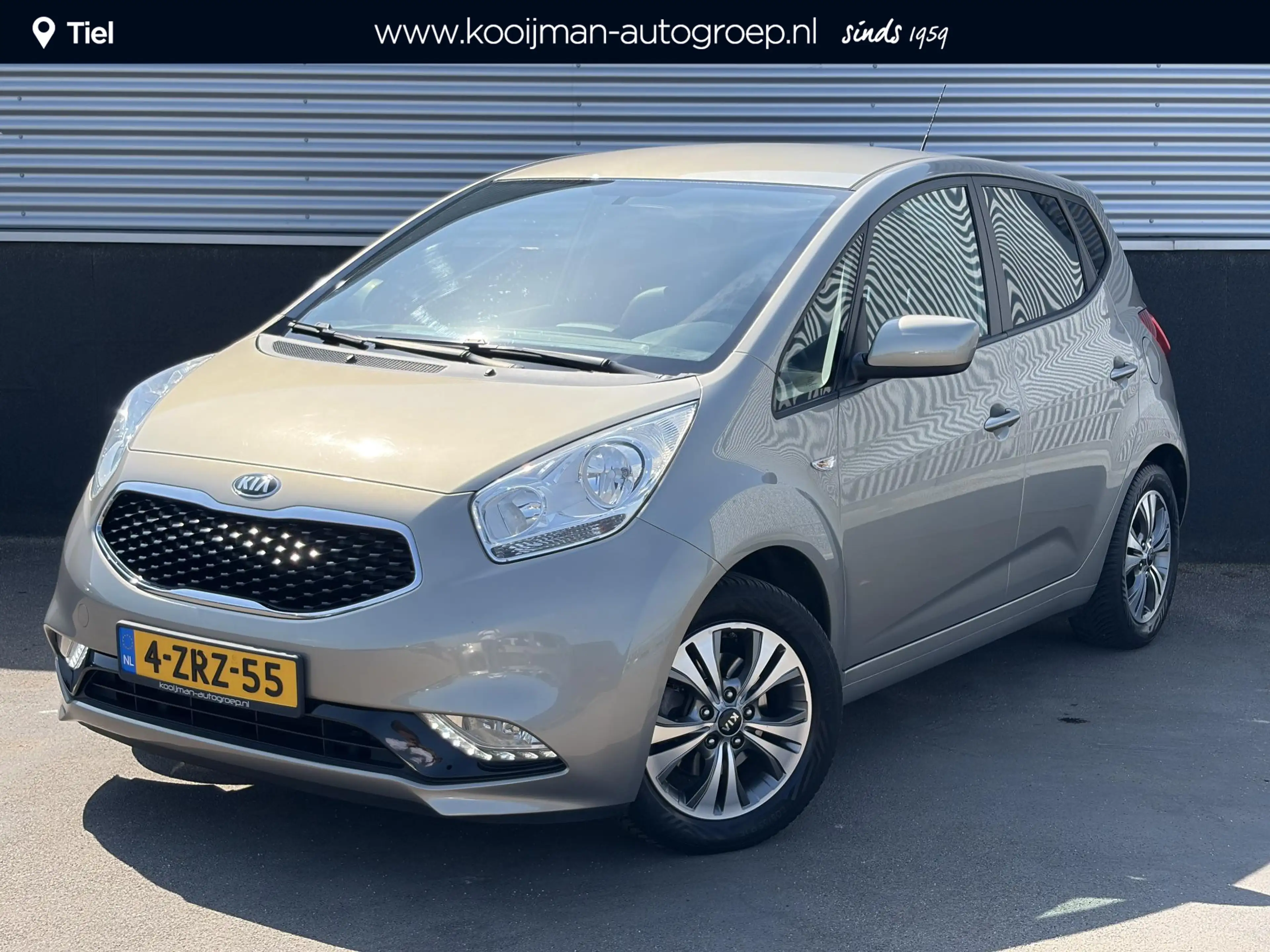 Kia Venga 1.4 CVVT First Edition Trekhaak, Navigatie, Nieuw