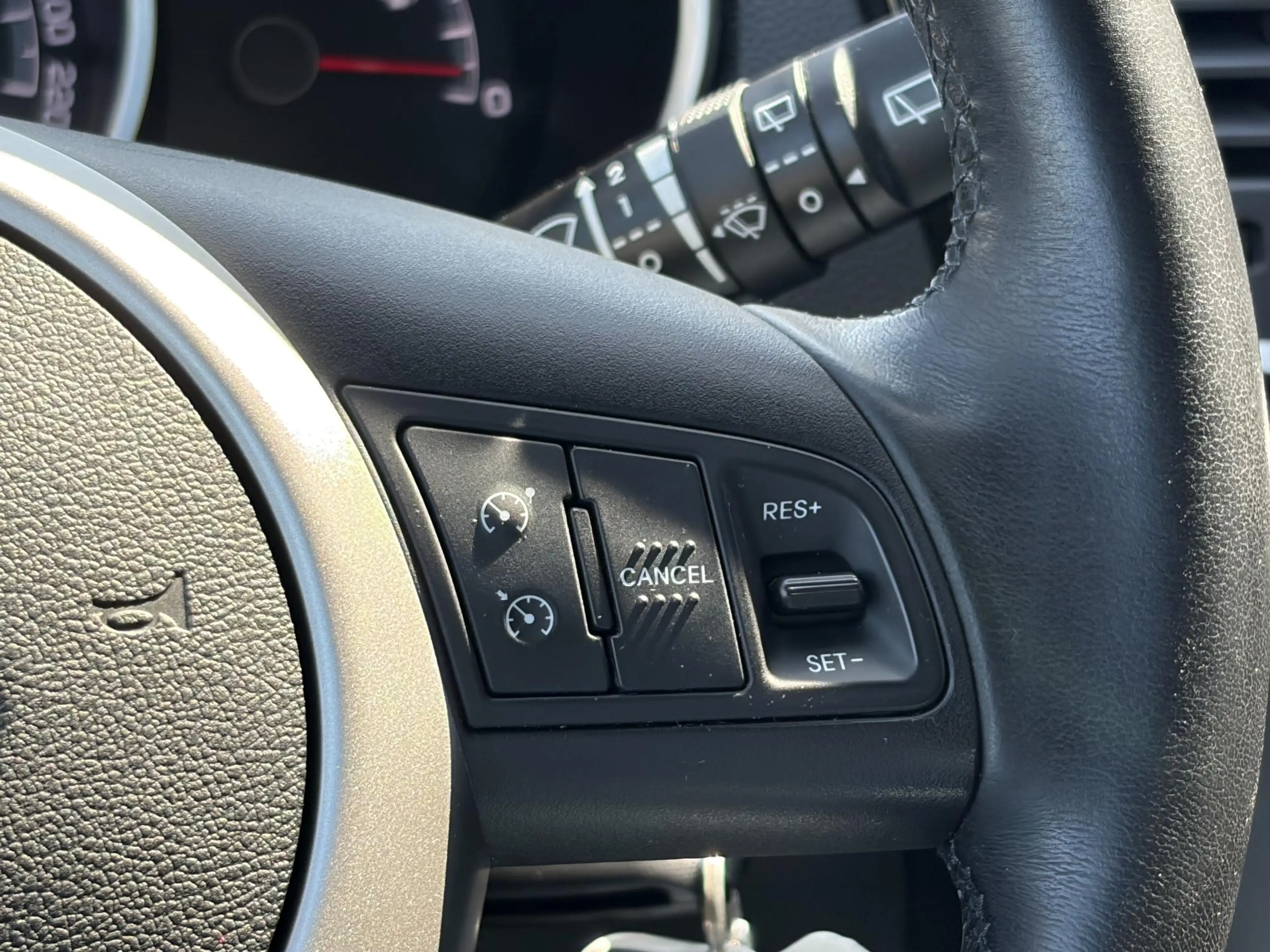 Kia Venga 1.4 CVVT First Edition Trekhaak, Navigatie, Nieuw — photo 15