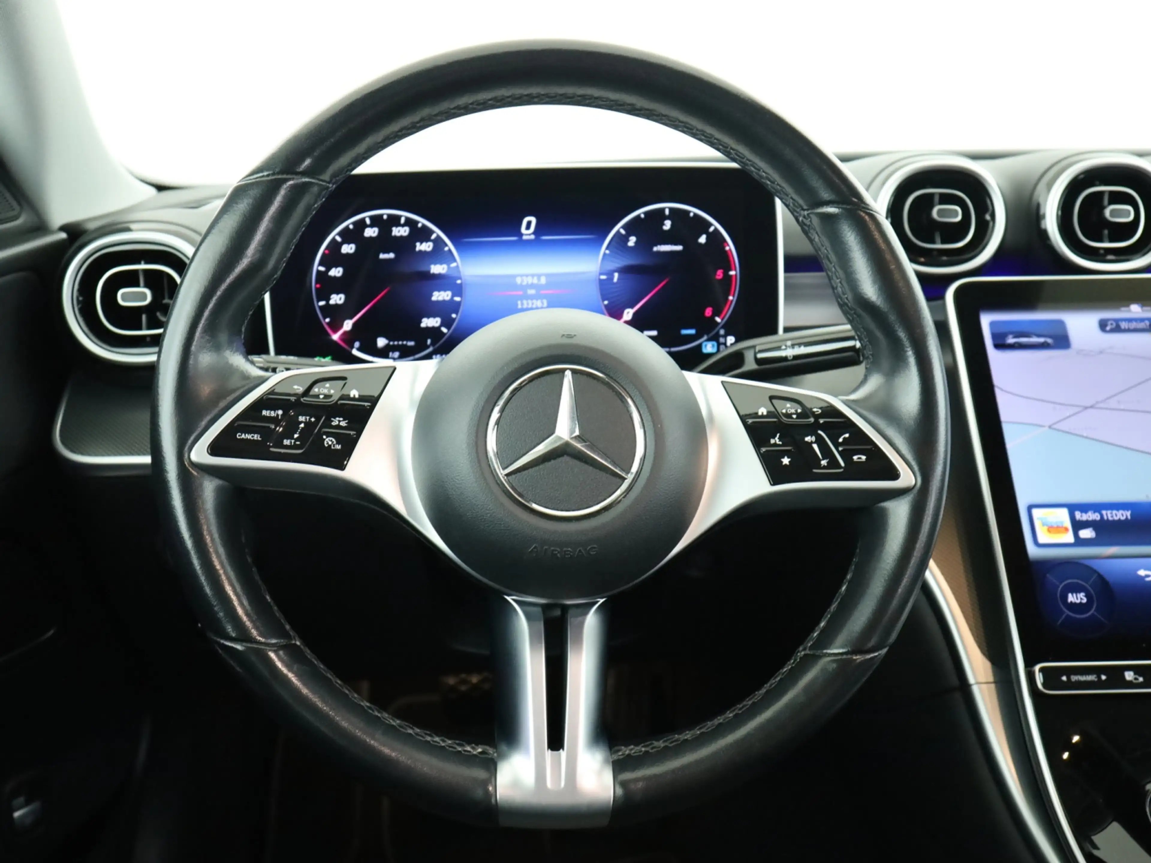 Mercedes-Benz C 200 d T *Avantgarde*LED*AHK*Soundsystem*Kamera — photo 11