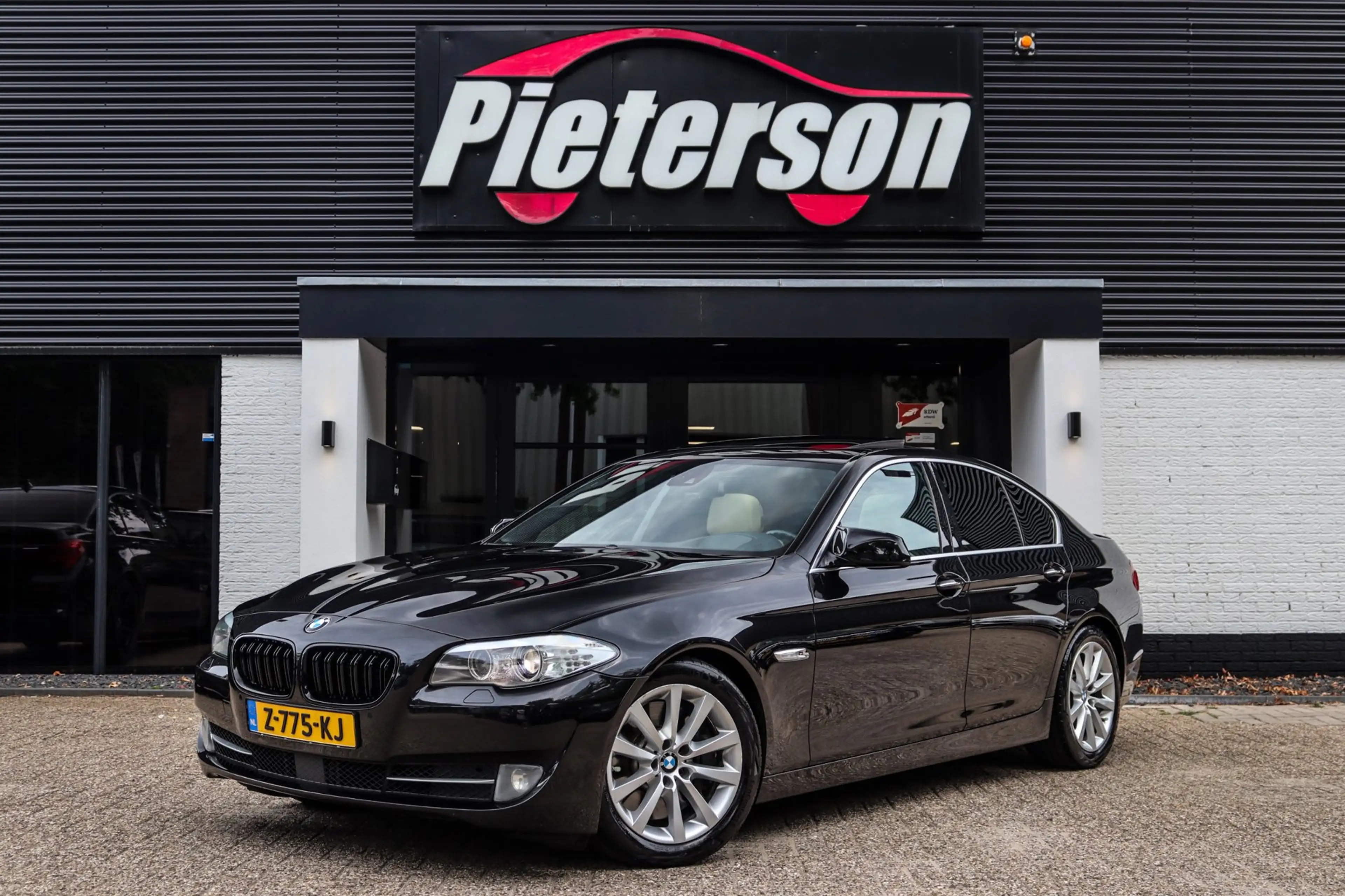 BMW 550 5-serie 550i High Executive PANO ALCANTARA SOFTCLO — photo 7