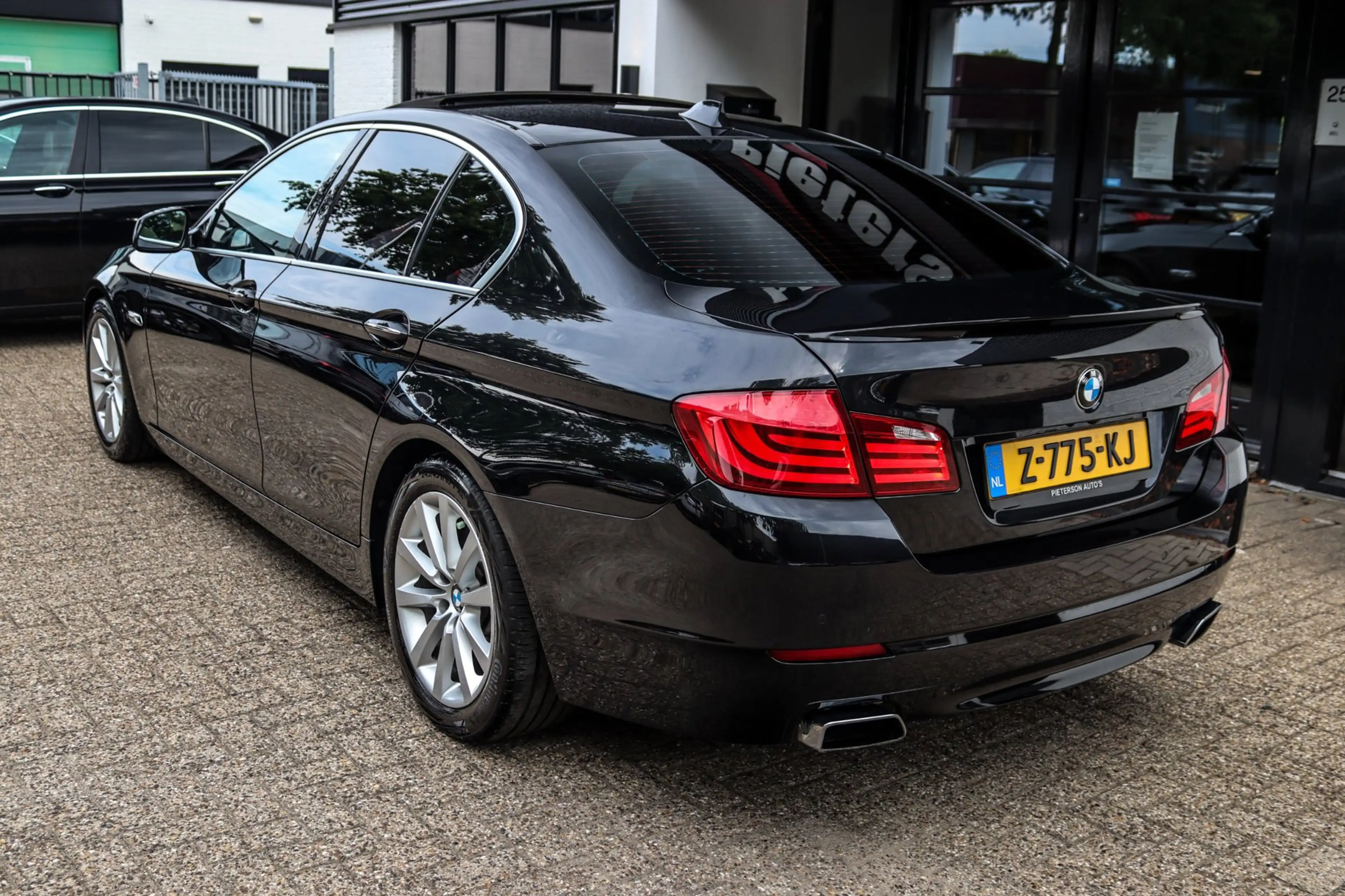 BMW 550 5-serie 550i High Executive PANO ALCANTARA SOFTCLO — photo 4