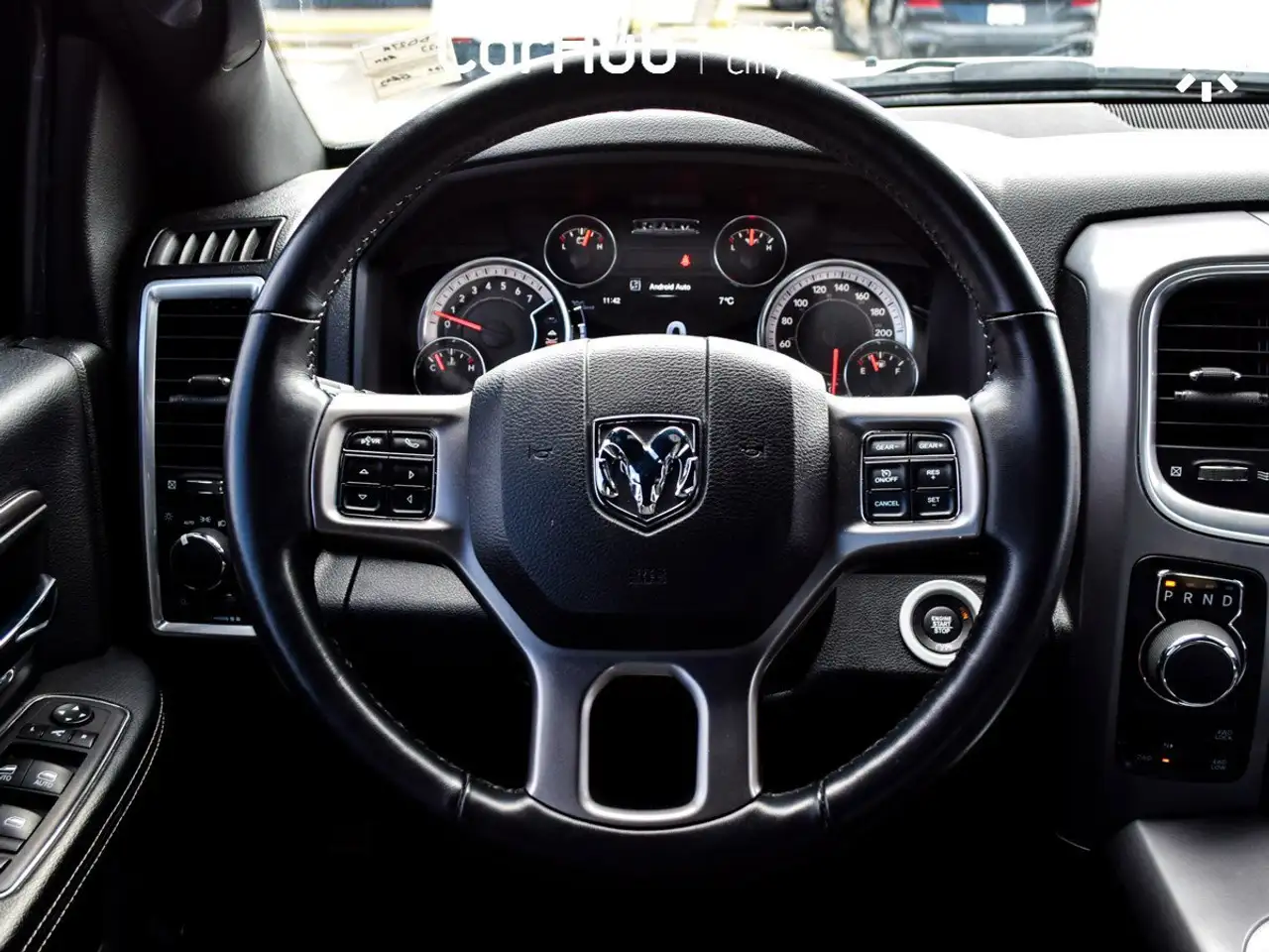 RAM 1500 снимка RAM 1500