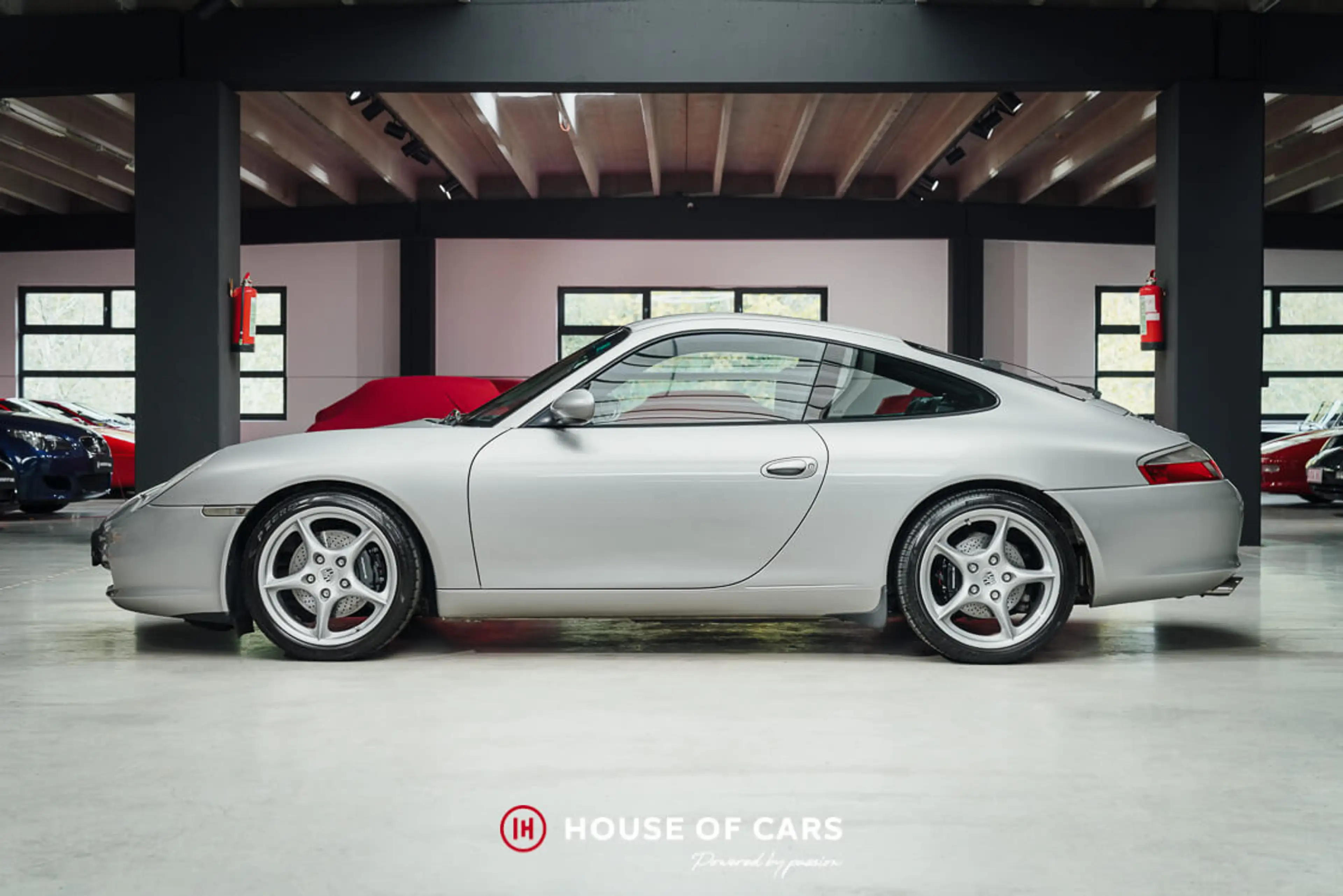 Porsche 996 .2 CARRERA COUPE MANUAL - JUST SERVICED — photo 10