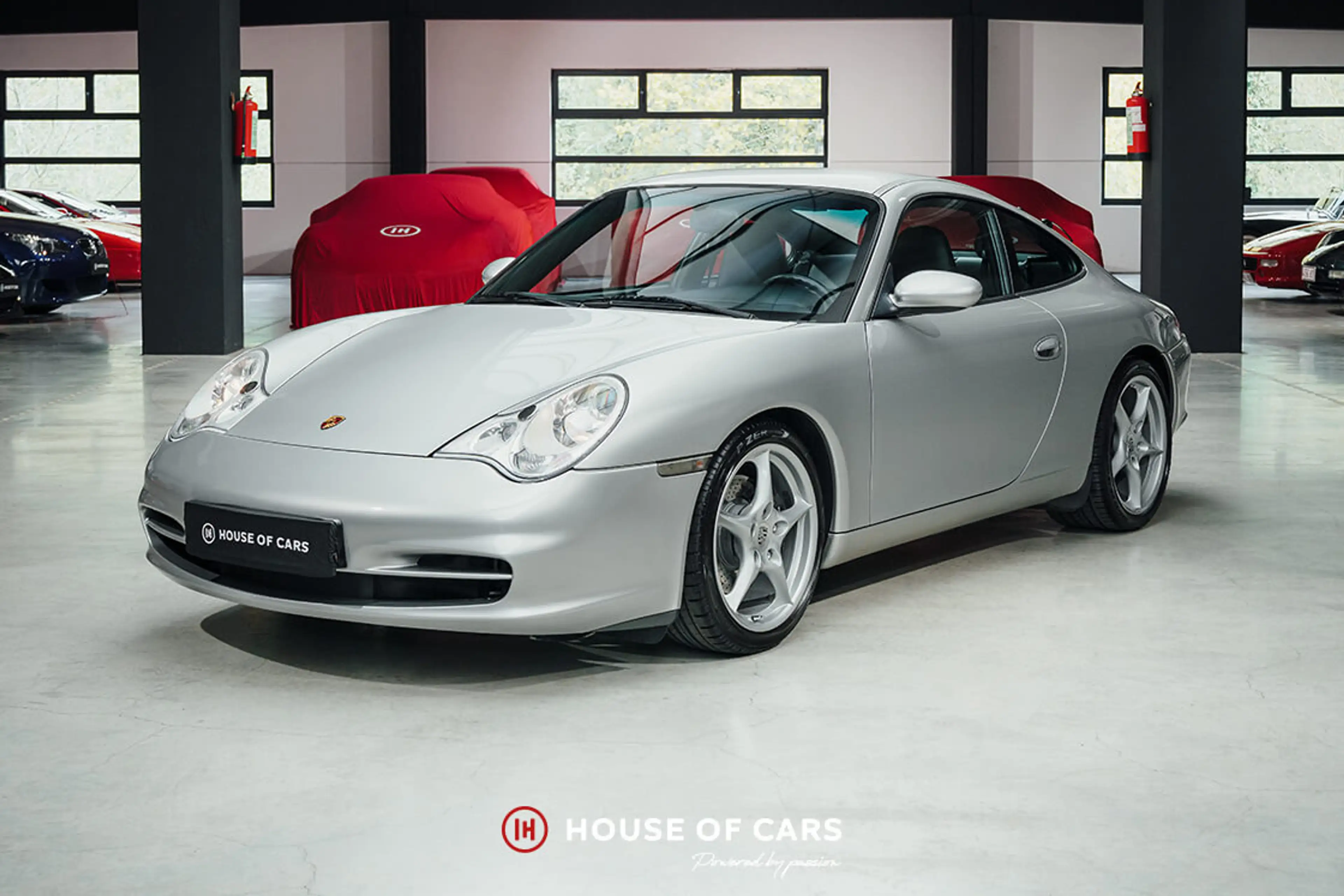 Porsche 996 .2 CARRERA COUPE MANUAL - JUST SERVICED — photo 2