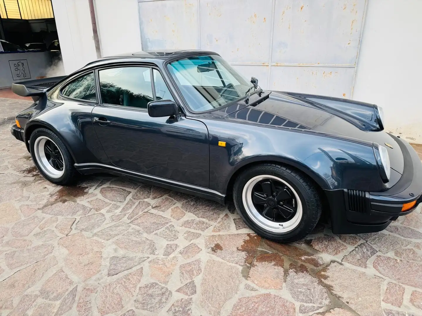 Porsche 930 911 Coupe 3.3 Turbo Синій - 1