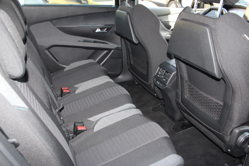 Peugeot 5008 ACTIVE PACK 130 KLIMA LED NAVI KAMERA 7Sitz — photo 15