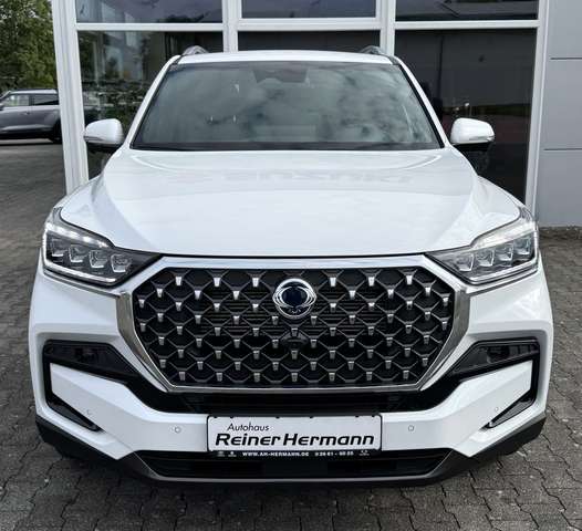SsangYong Rexton Sapphire 2.2 NAPPA NAVI 4x4 SD 360° 20 Zoll AHK