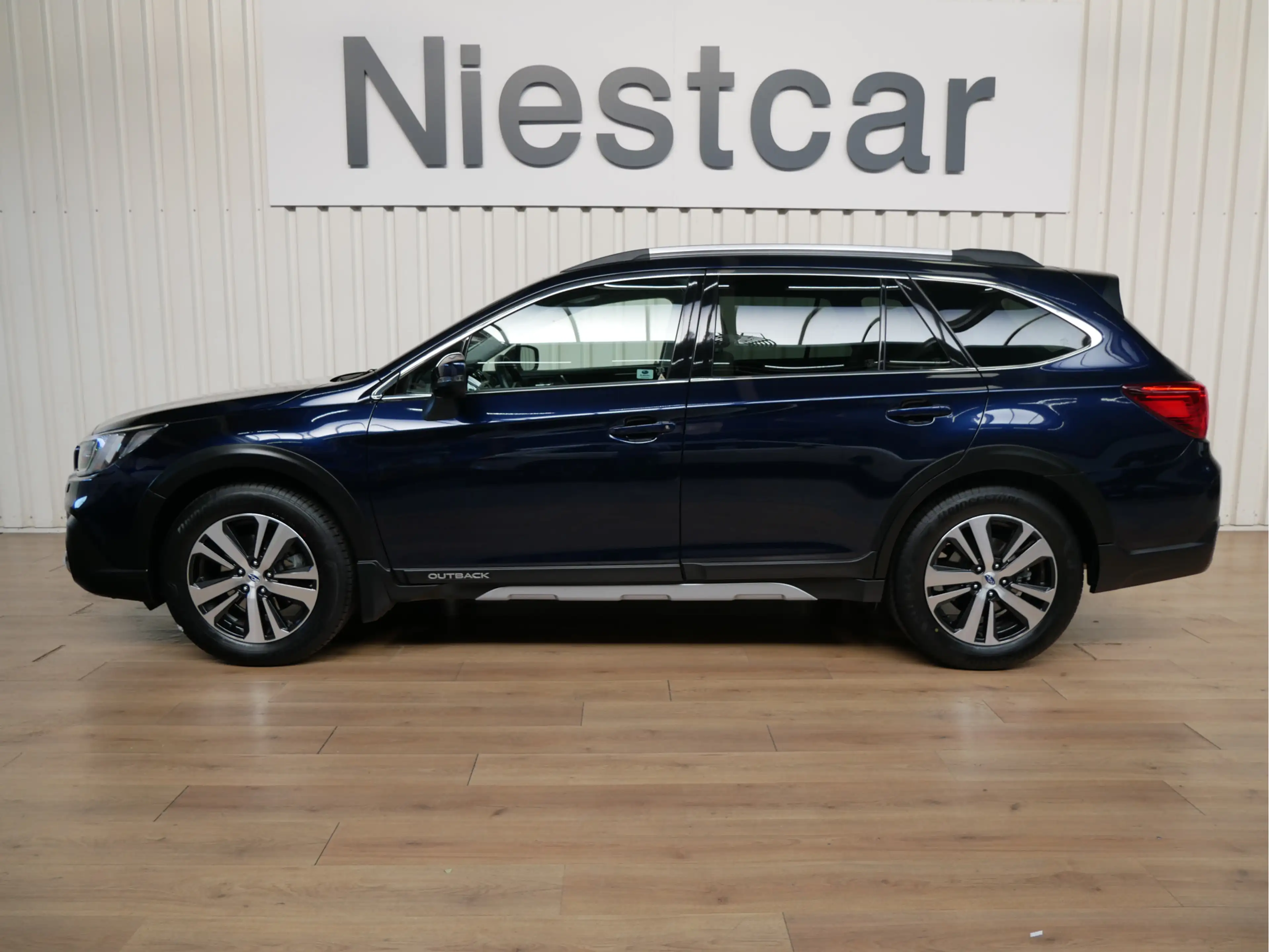 Subaru OUTBACK 2.5i Premium — photo 5