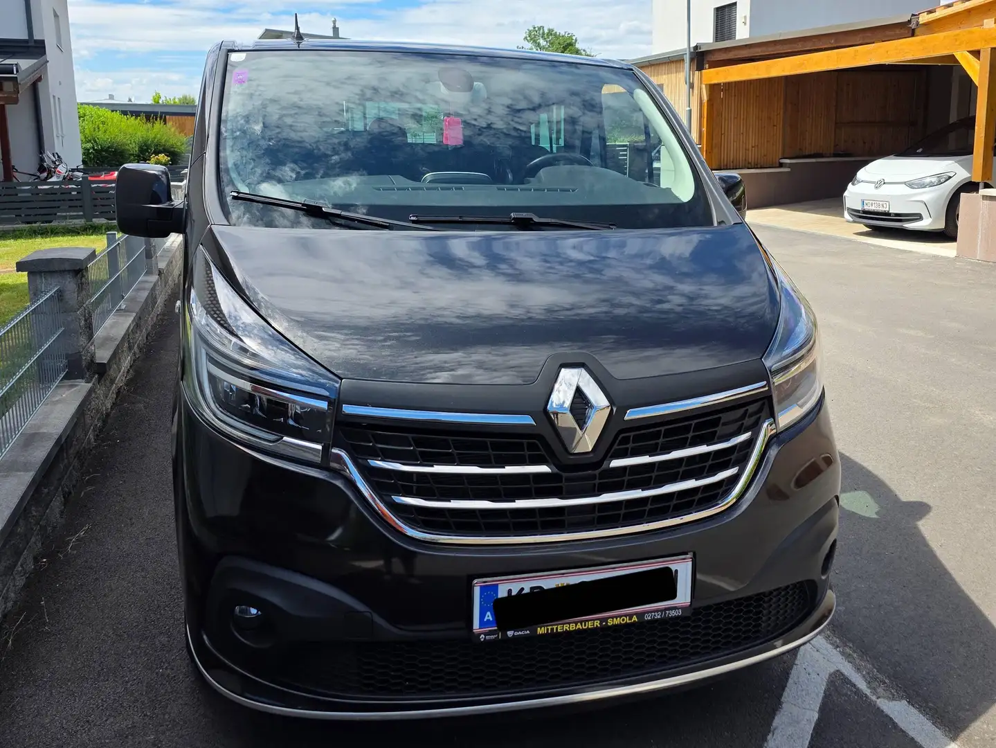 Renault Trafic DK Business Energy dCi Schwarz - 1