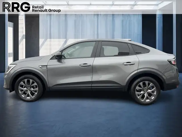 Renault Arkana view 2
