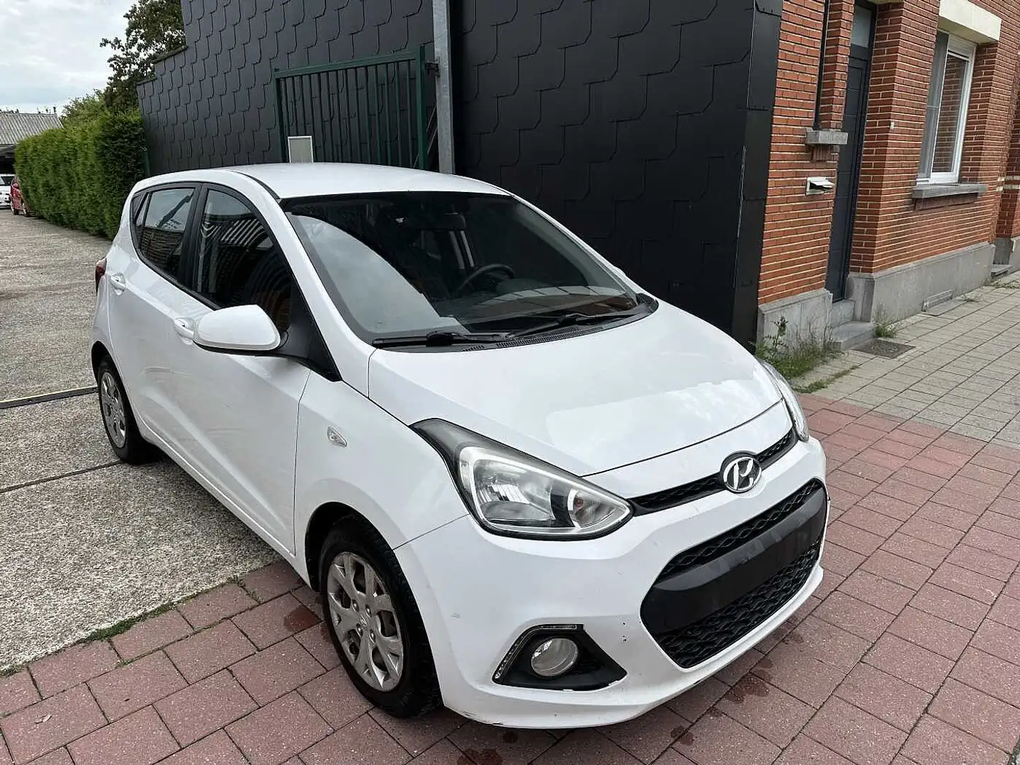 Hyundai i10 1.0 I MET 78DKM HANDELAARS & EXPORT Blanc - 2