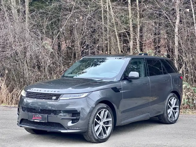 Land Rover Range Rover Sport view 4