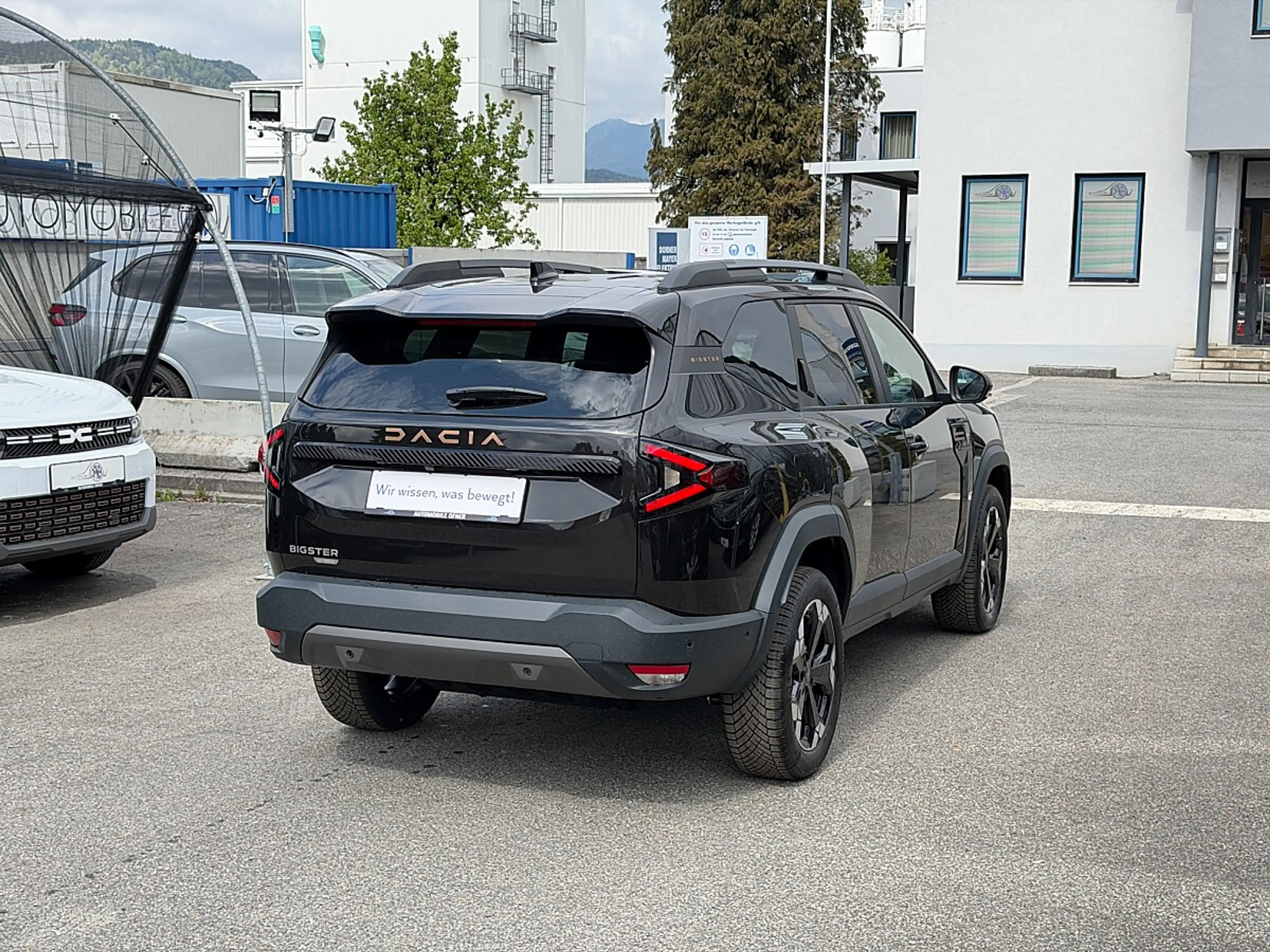 Dacia Bigster Extreme Hybrid 155 LED PDC 360°MultiView Pano W... — photo 4