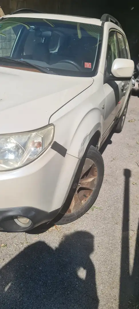 Subaru Forester Forester III 2009 2.0d X 6mt Bianco - 1