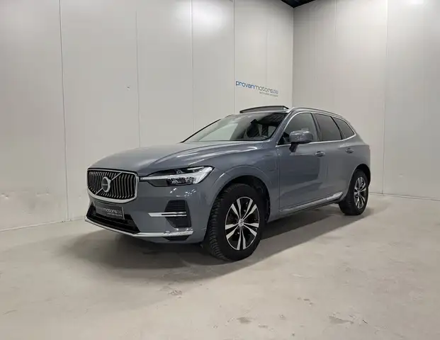 Volvo XC60 2.0 T6 Plug In Hybrid - Pano - Topstaat! 1Ste Eig!