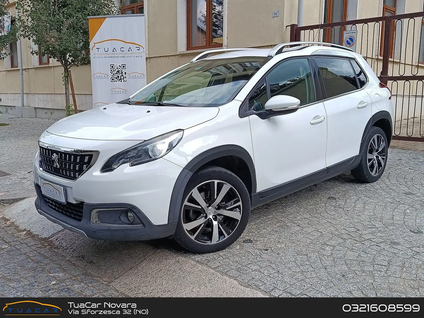 Peugeot 2008 Allure 1.6 Blue HDI 120 Blanco - 1