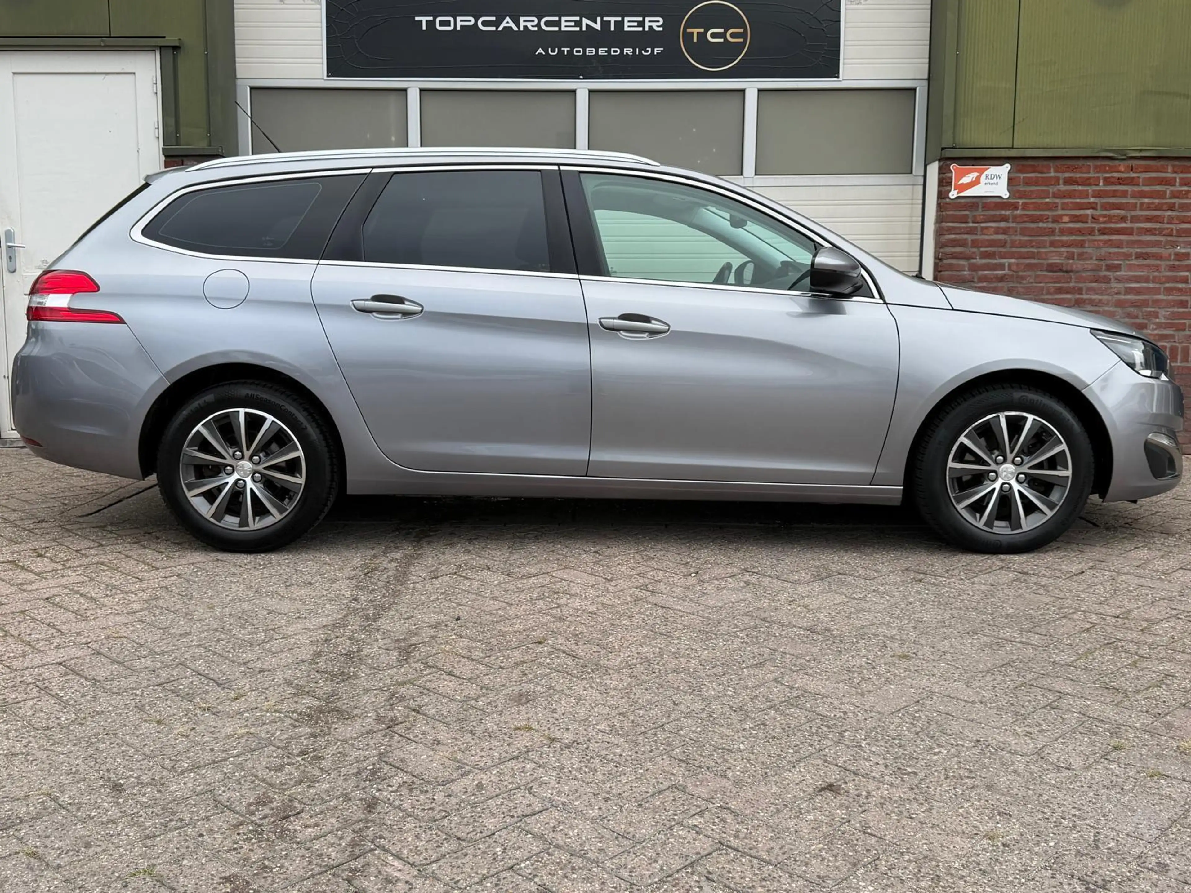 Peugeot 308 SW 1.2 Allure/PANO/AUT/PARKS/NAVI/CRUISE/APK — photo 5