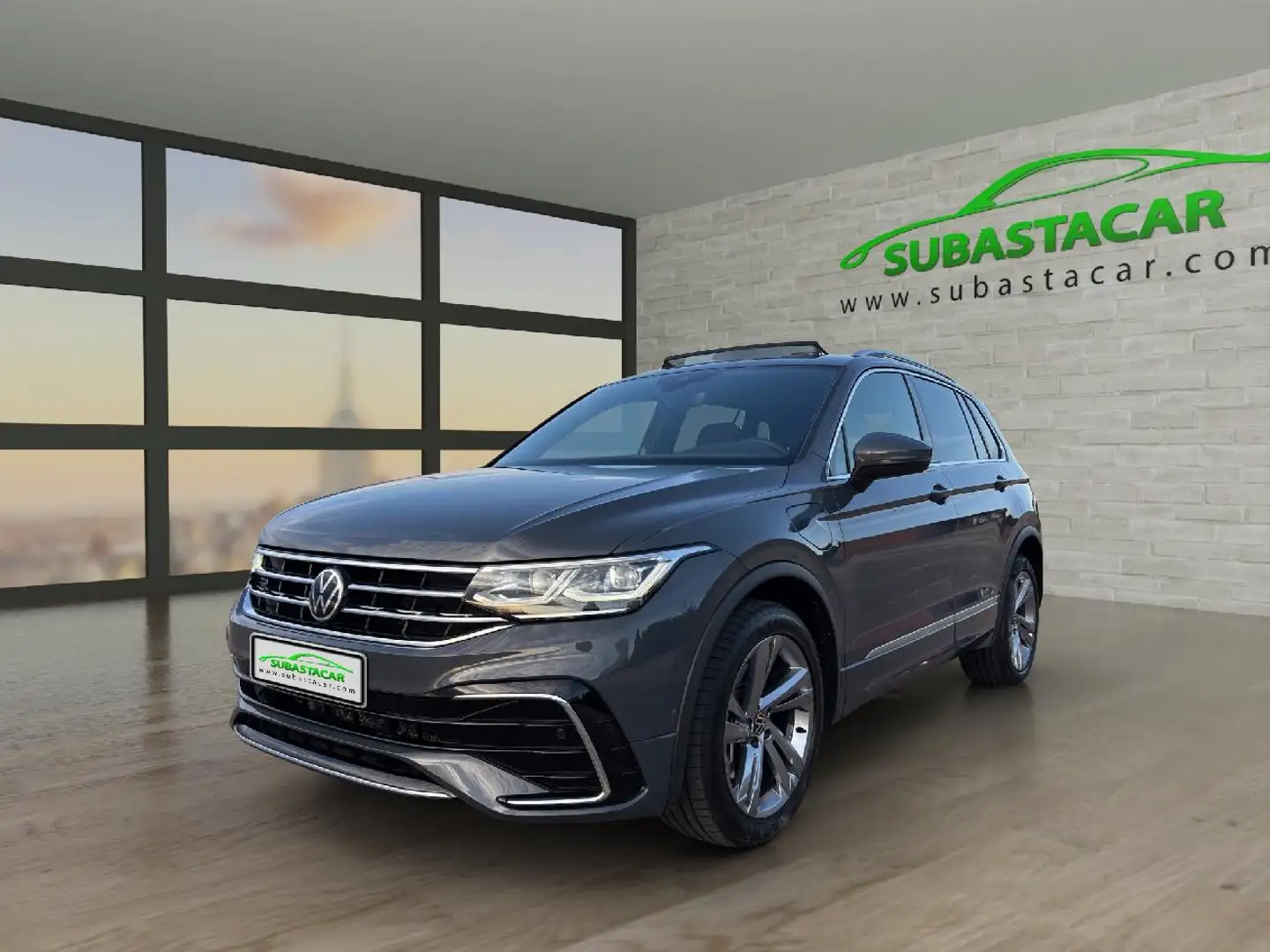 Volkswagen Tiguan 1.4 eHibrid R-Line 180kW Gris - 1