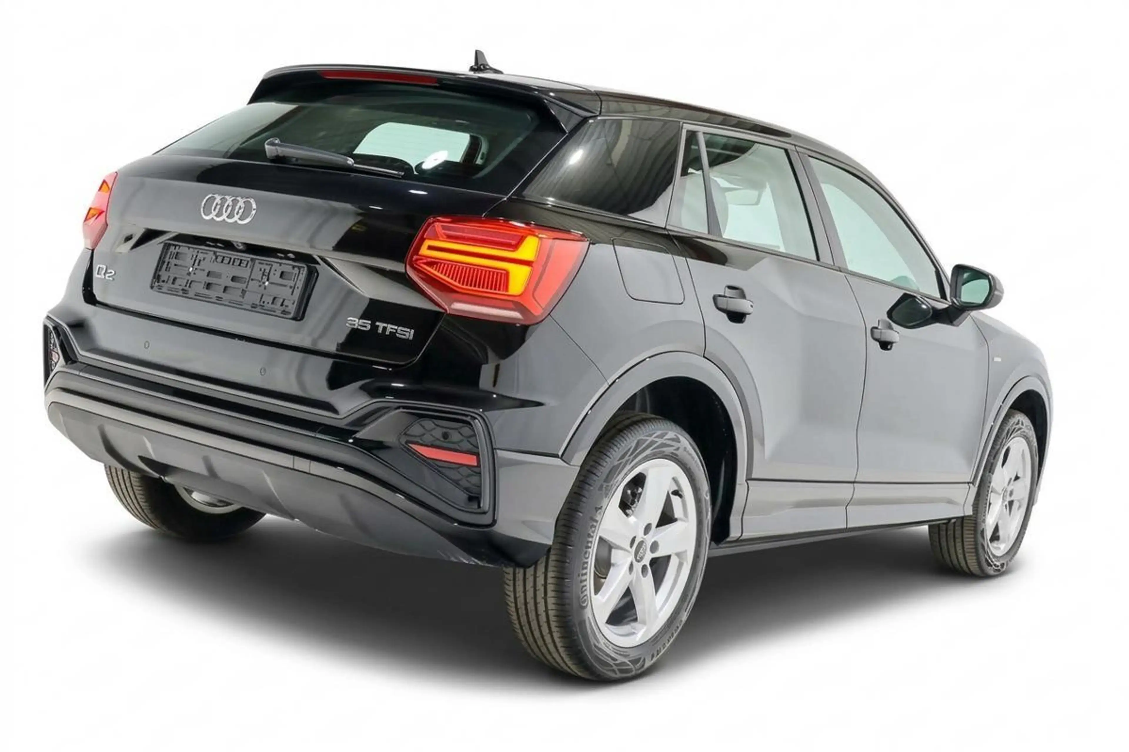 Audi Q2 35 TFSI 150 S-TRONIC S-LINE LED ACC CARPLAY JA17 — photo 3