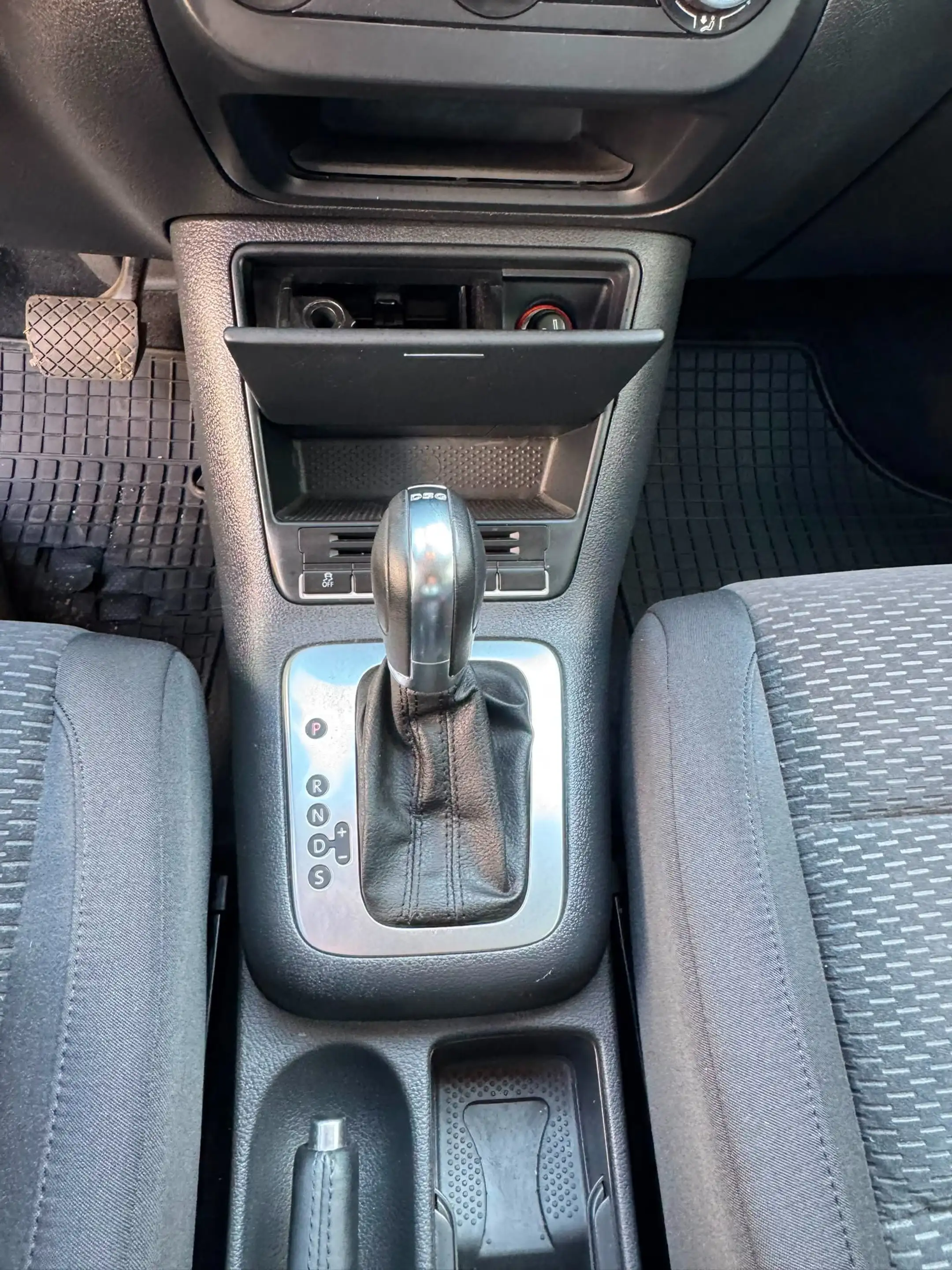 Volkswagen Golf Plus Comfortline — photo 10