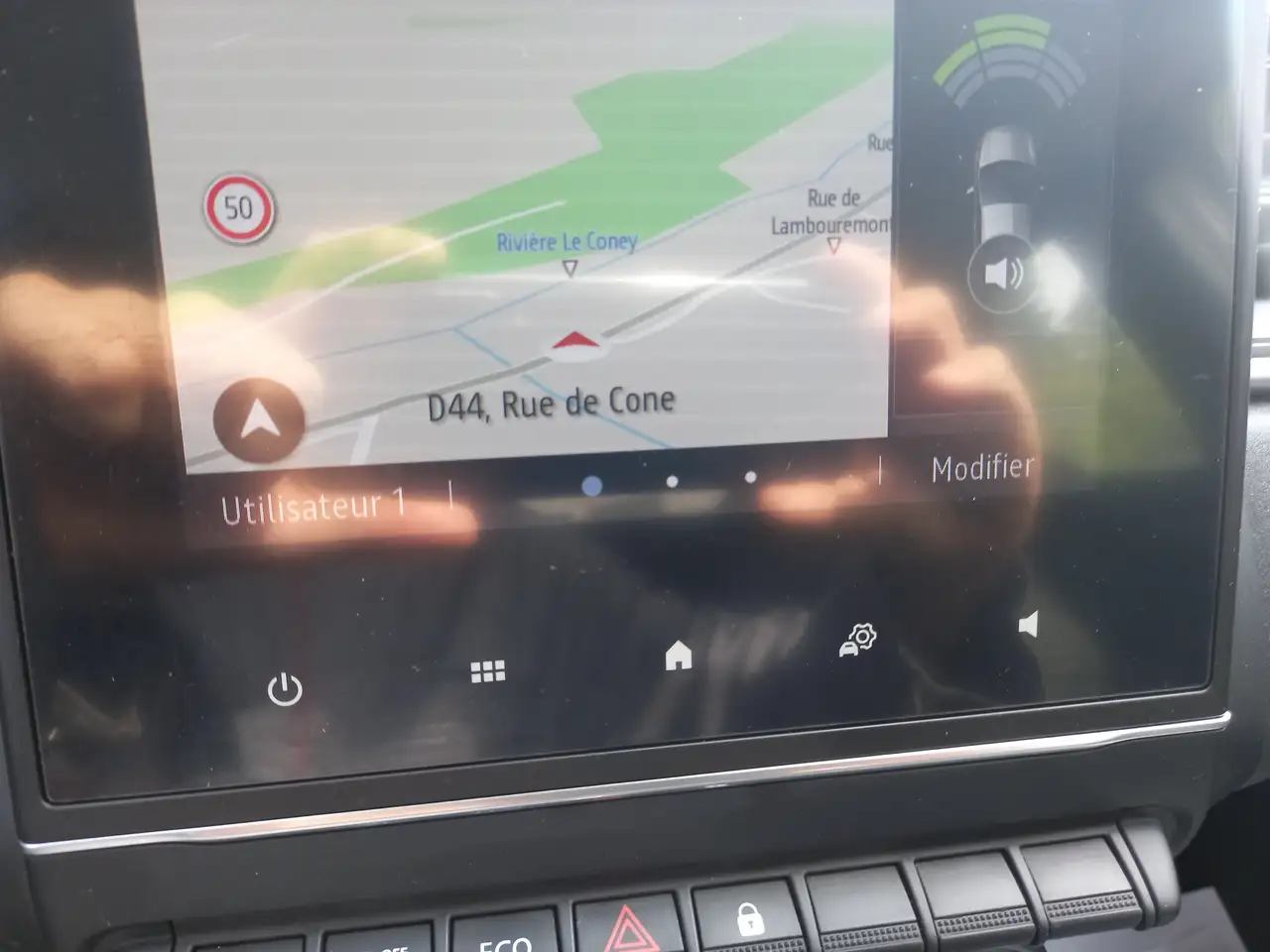 Renault Captur — photo 11