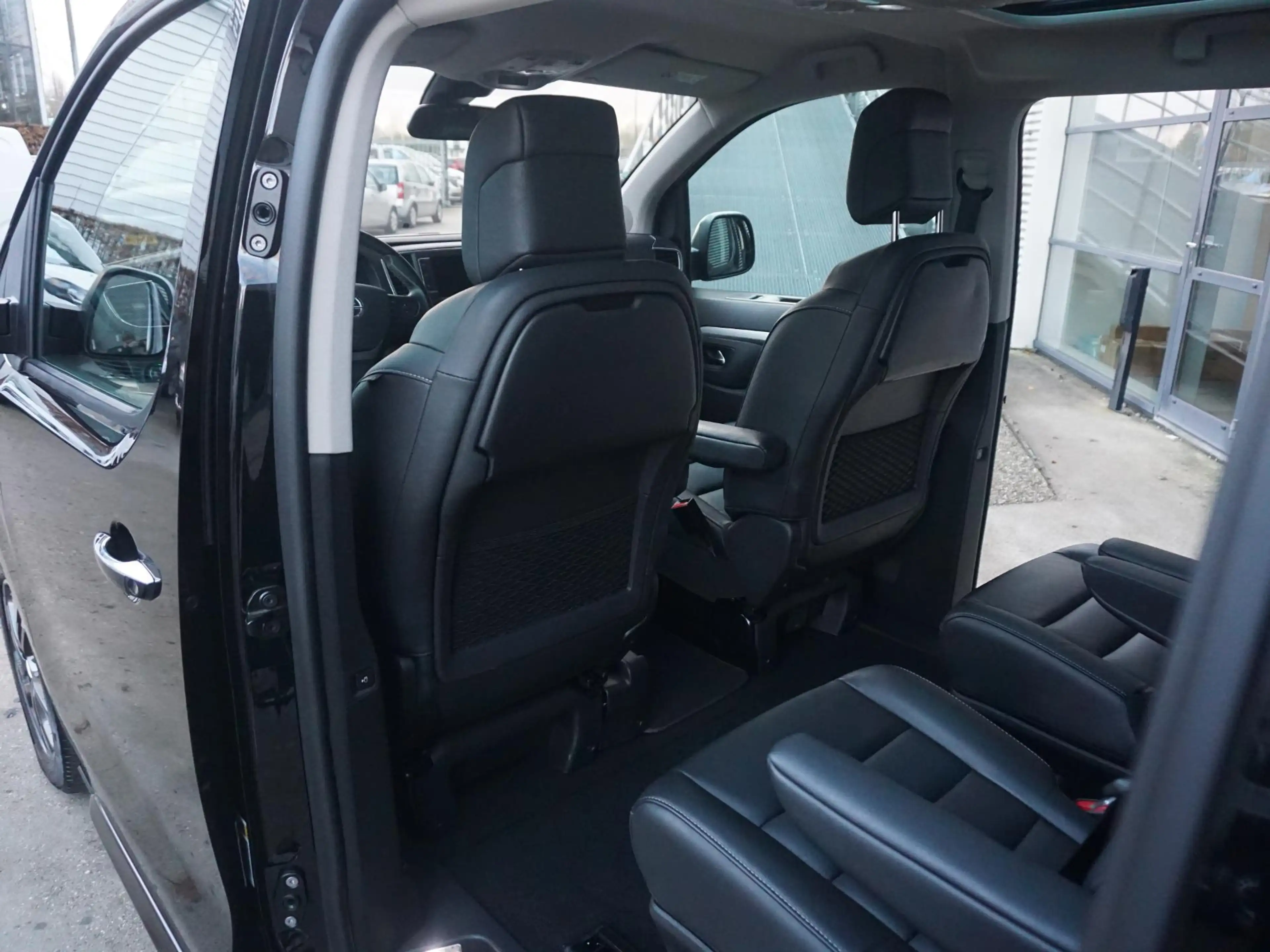 Opel Zafira Life Zafira-e 75 kWh 6-persoons VIP uitvoering, voorzie — photo 15
