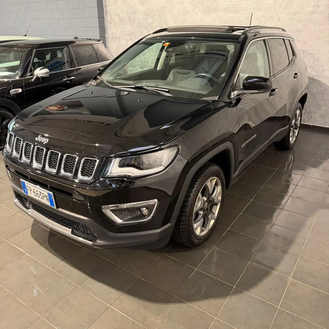 Jeep Compass Compass 2.0 Multijet II 4WD Longitude Schwarz - 2