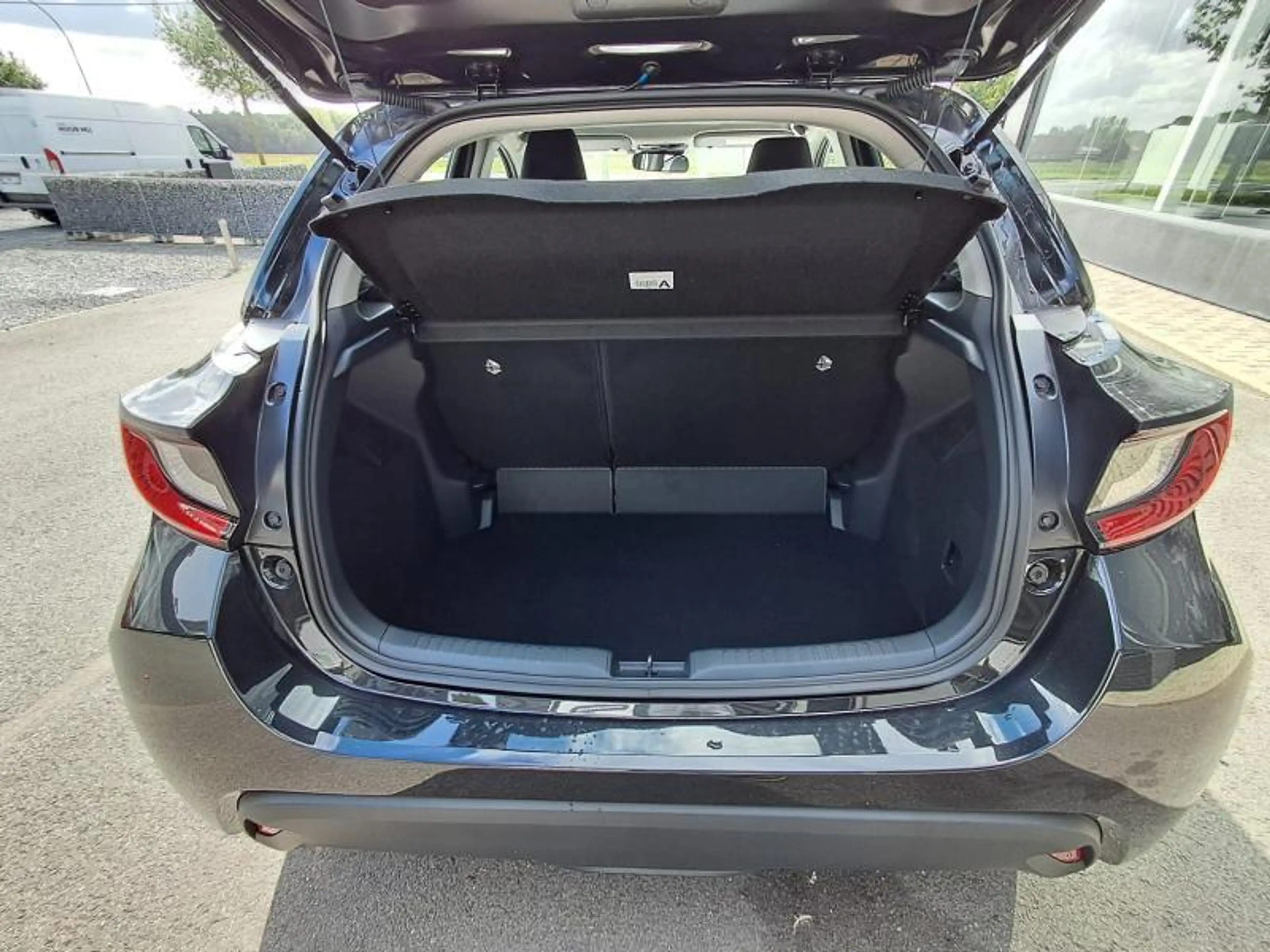 Mazda 2 Hybrid Centre Line Eendaginschrijving — photo 6