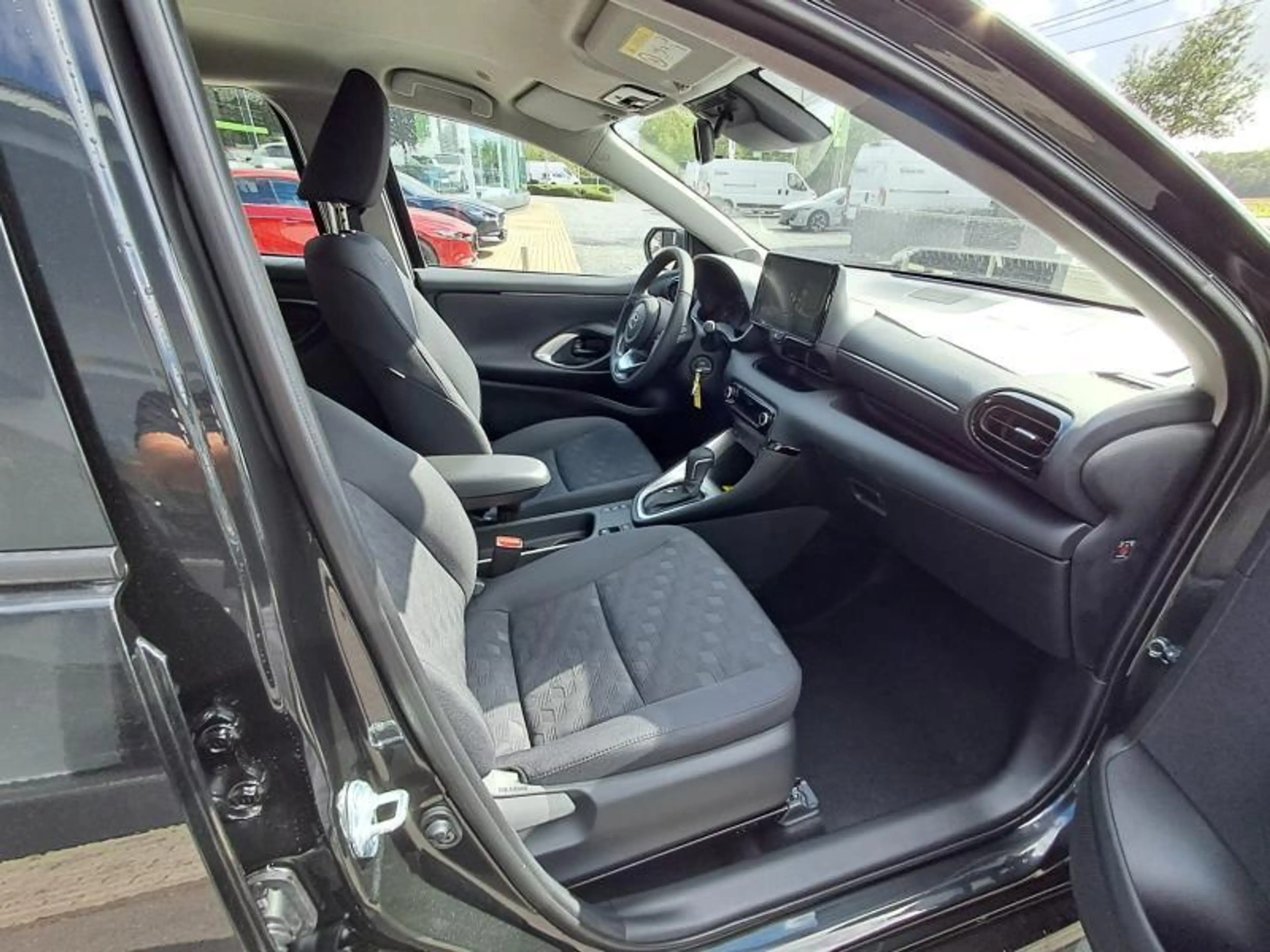 Mazda 2 Hybrid Centre Line Eendaginschrijving — photo 9