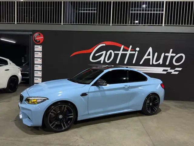 BMW M2 view 2