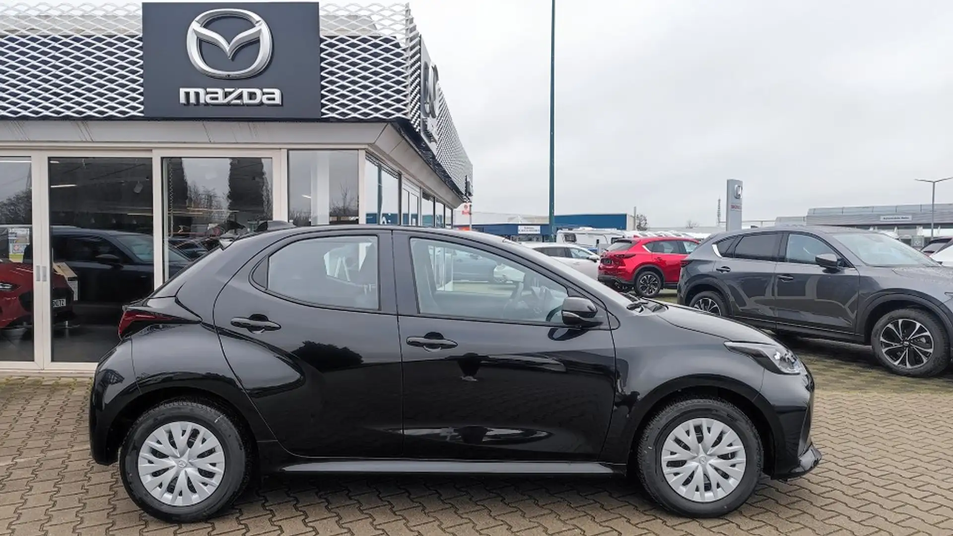 Mazda 2 Hybrid 1.5L Hybrid VVT-i Prime-Line, Rückfahrkamer Schwarz - 2