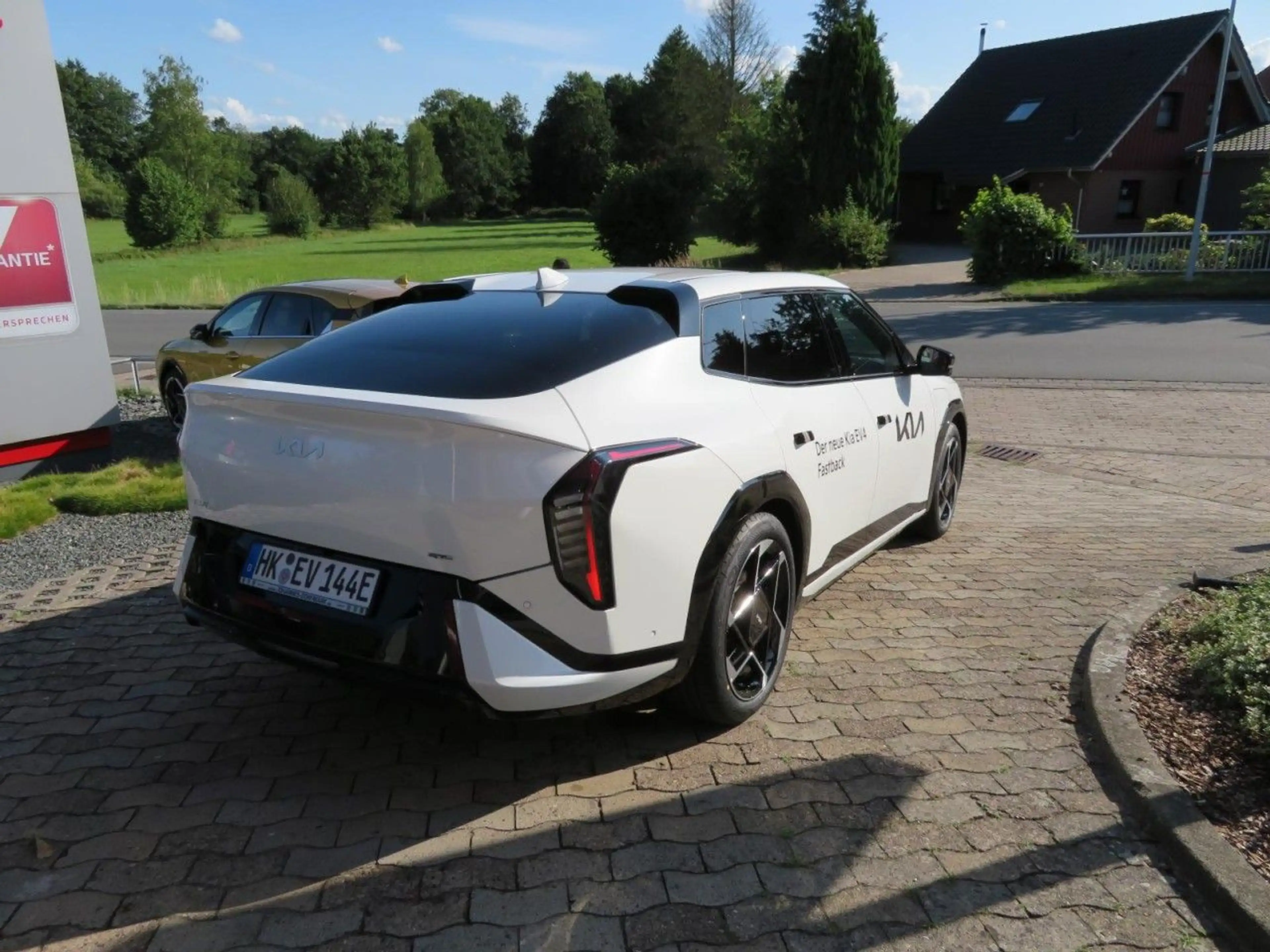 Kia EV4 Fastback 81,4 kWh GT-Line Klima Navi — photo 10