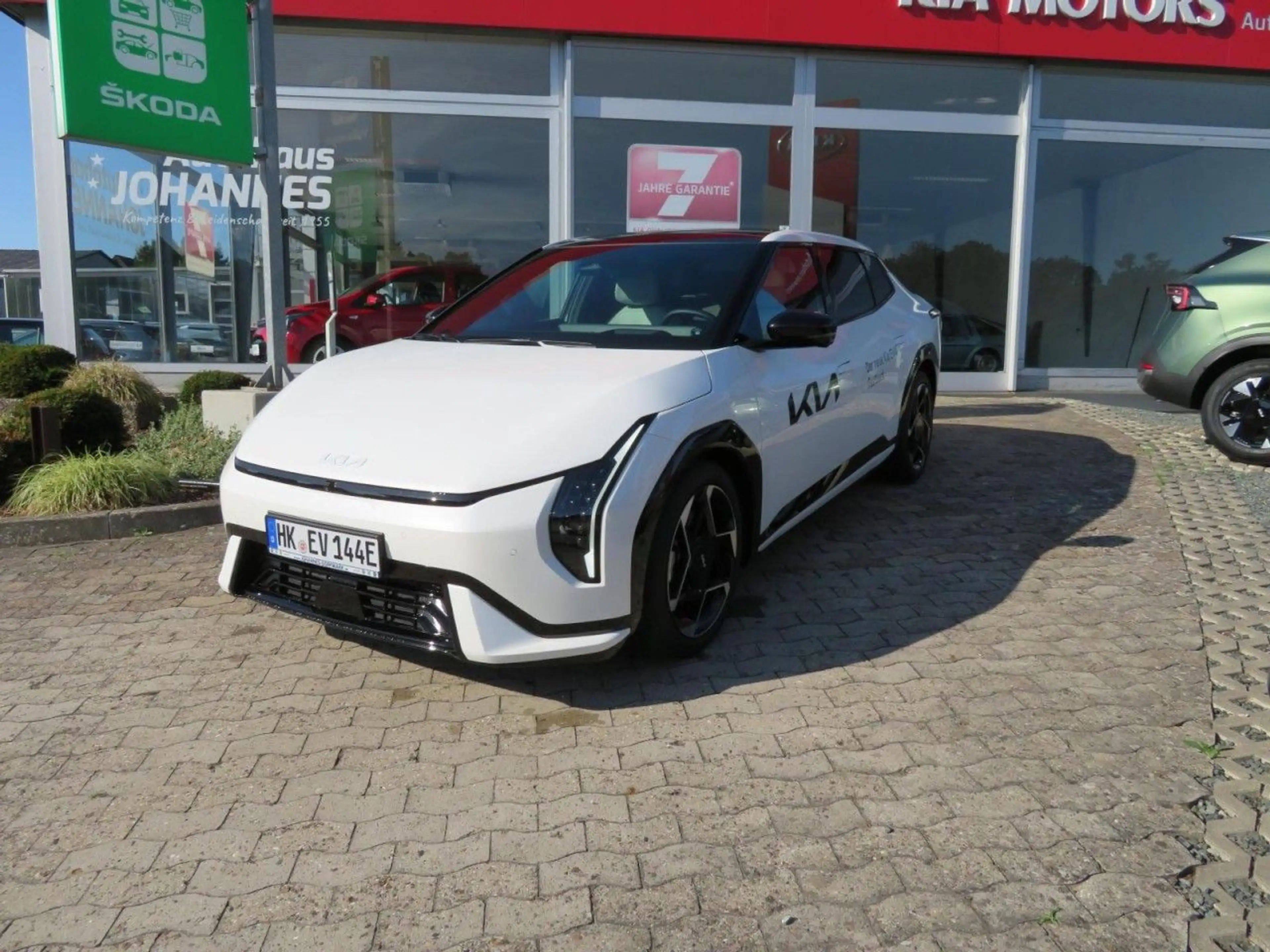 Kia EV4 Fastback 81,4 kWh GT-Line Klima Navi — photo 2