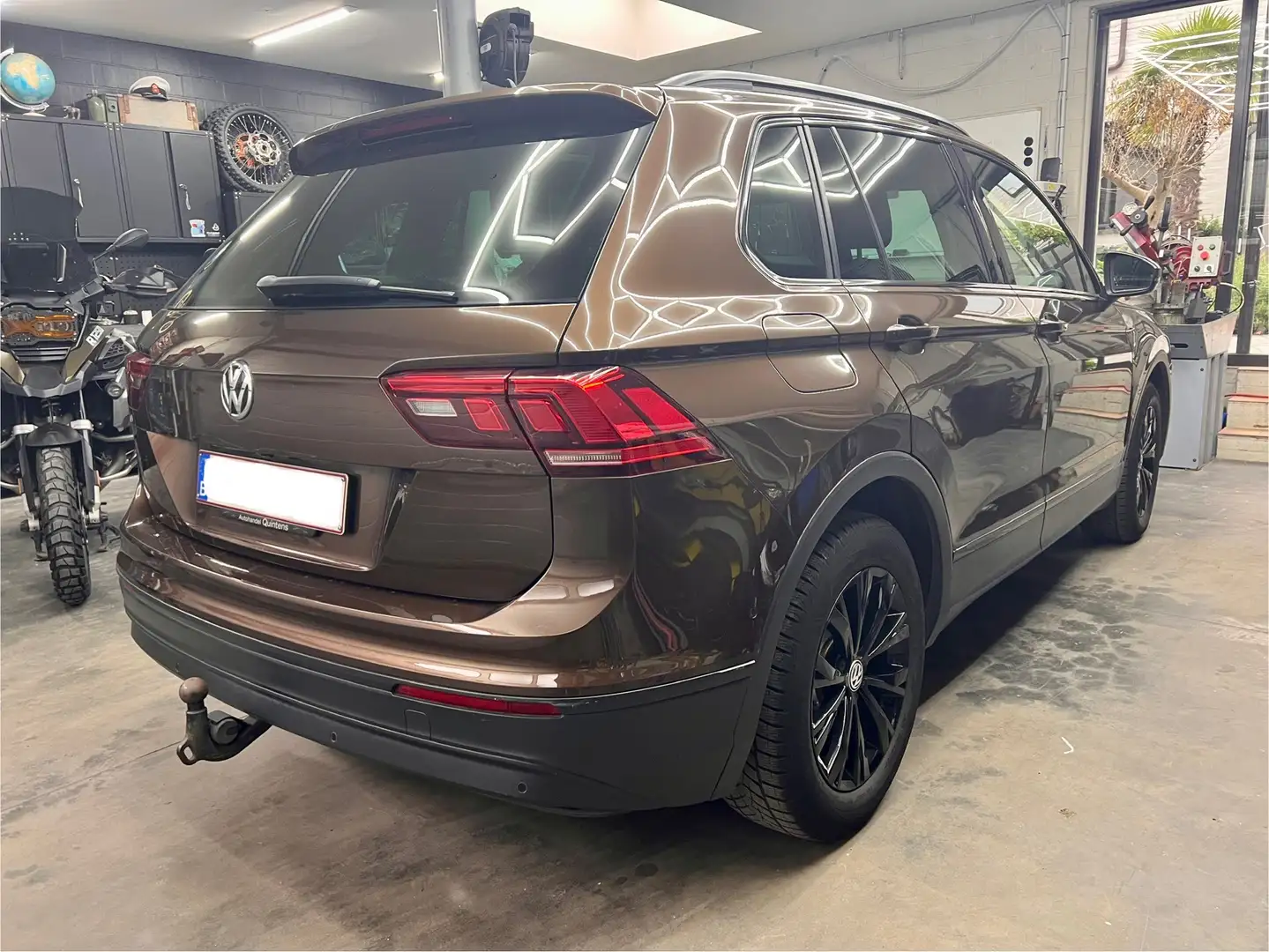 Volkswagen Tiguan 2.0 TDI SCR (BlueMotion Technology) Highline Brun - 2