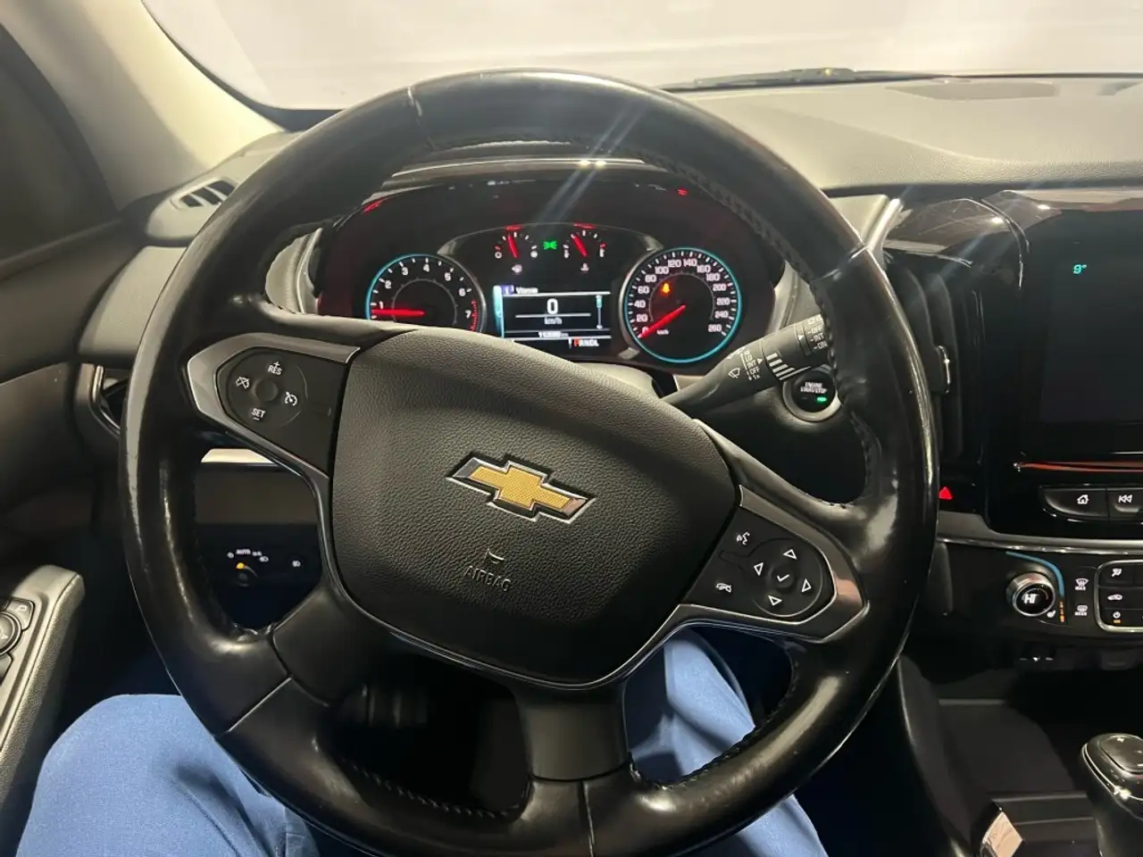 Chevrolet Traverse снимка Chevrolet Traverse