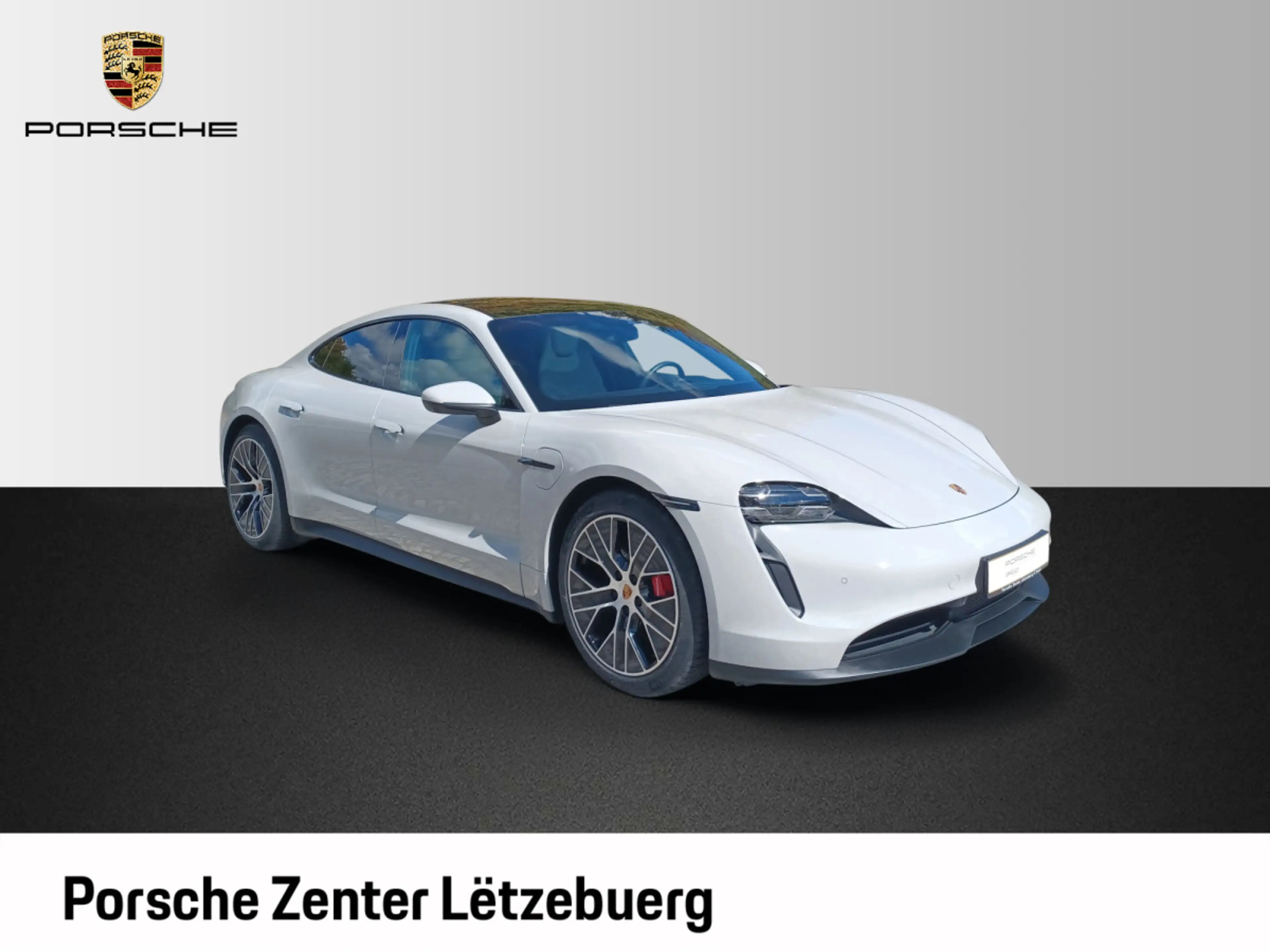 Porsche Taycan 4S — photo 7
