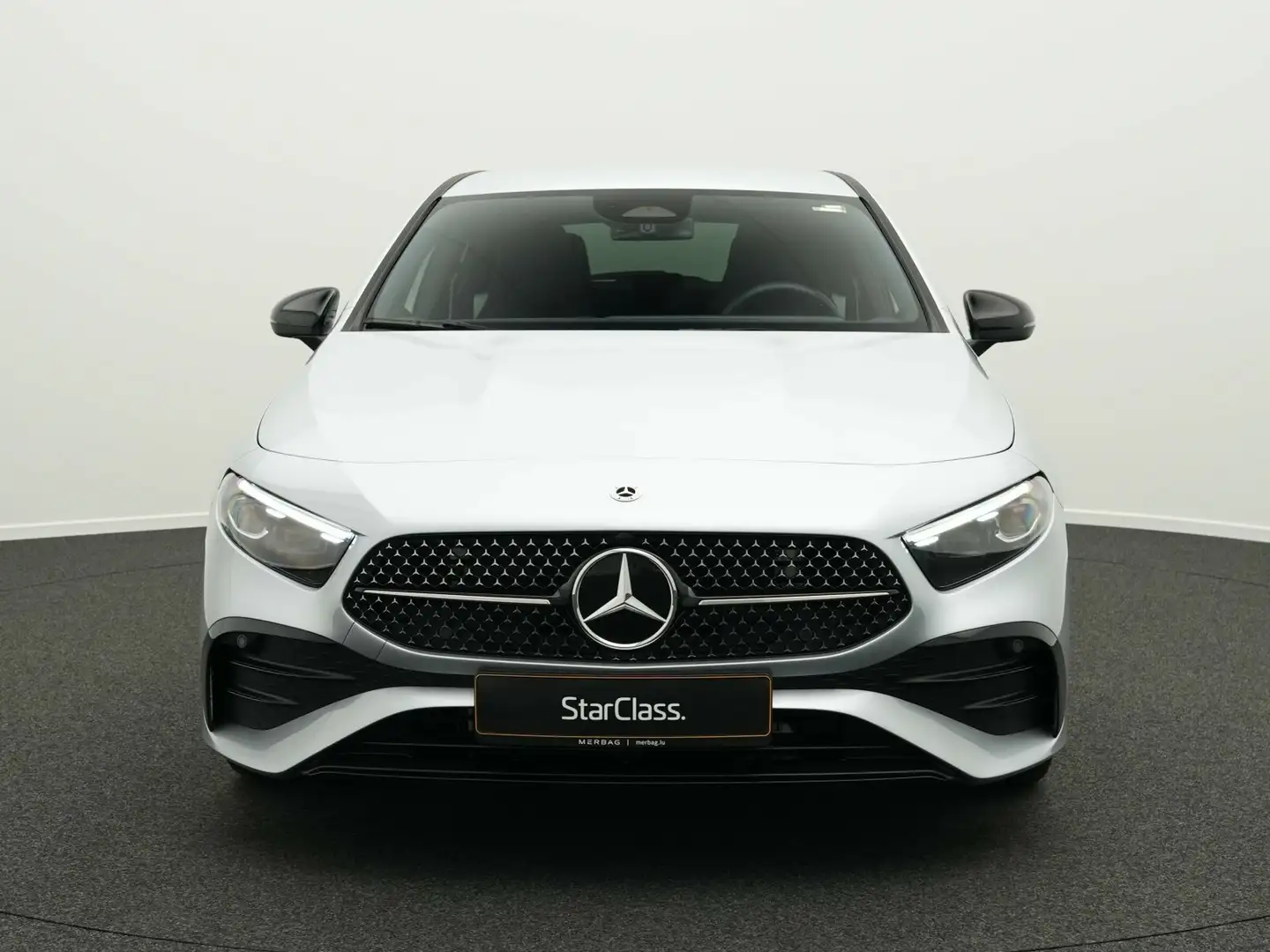 Mercedes-Benz A 200 A 200 AMG-Line Distr+Kamera+Multi+Night+19" Navi Argent - 2