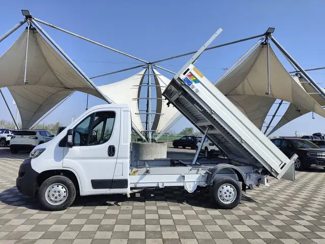Peugeot Boxer 2.2 BLUEHDI 140CV L2 CASSONE RIBALTABILE TRILATER