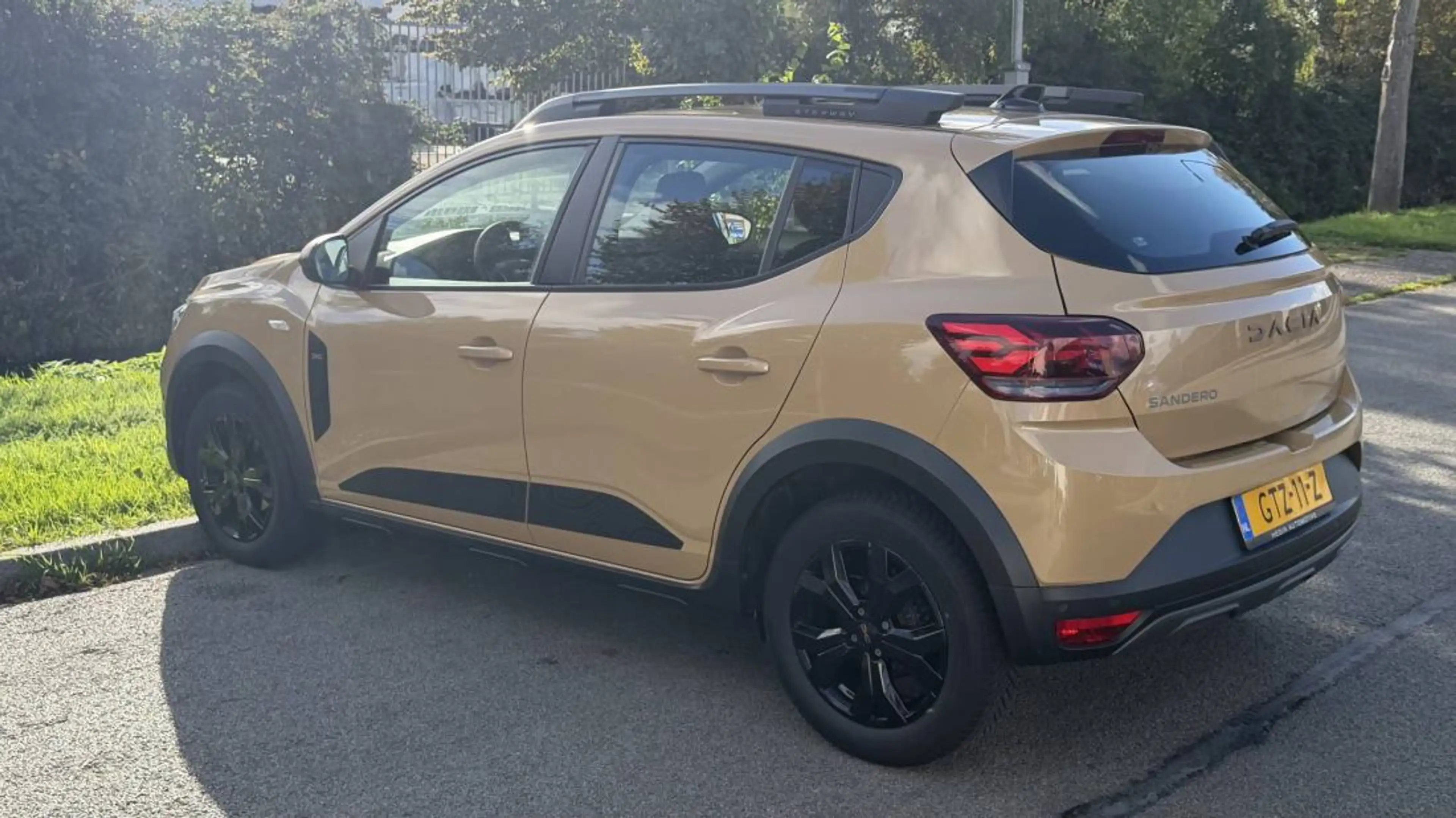 Dacia Sandero Stepway - 1.0 TCe 100 ECO-G Extreme — photo 7