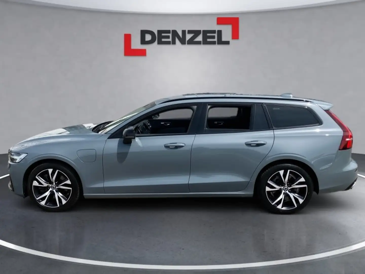 Volvo V60 T8 AWD Recharge PHEV R-Design Grau - 2