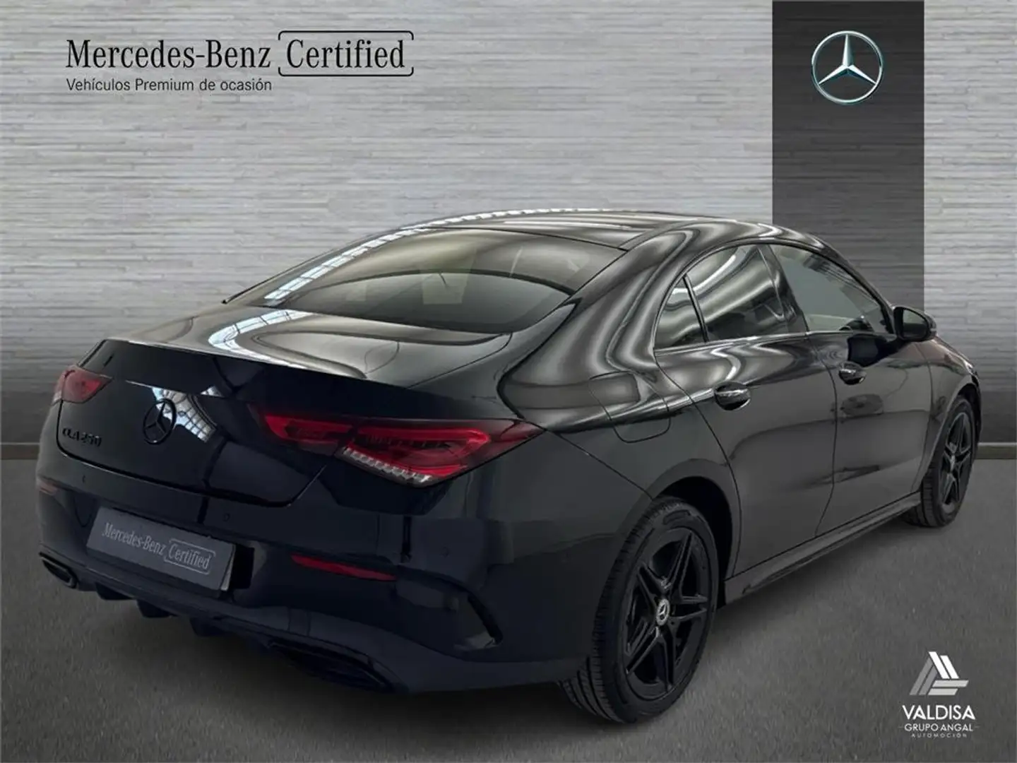 Mercedes-Benz CLA 250 e - 2
