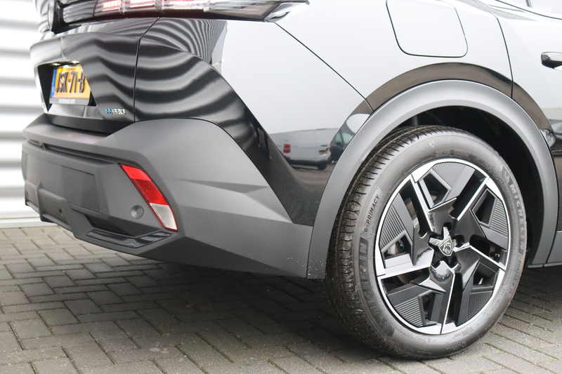 Peugeot 408 1.6 HYBRID 225PK ALLURE AVANTAGE AUTOMAAT / NAVI / — photo 11