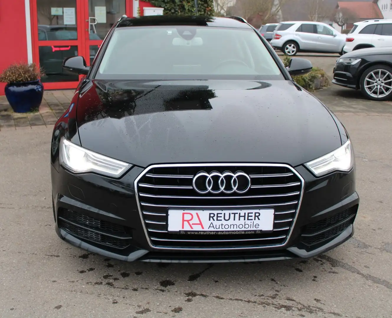Audi A6 Avant 2.0 TDI ultra*AHK*RFK*19" Schwarz - 2